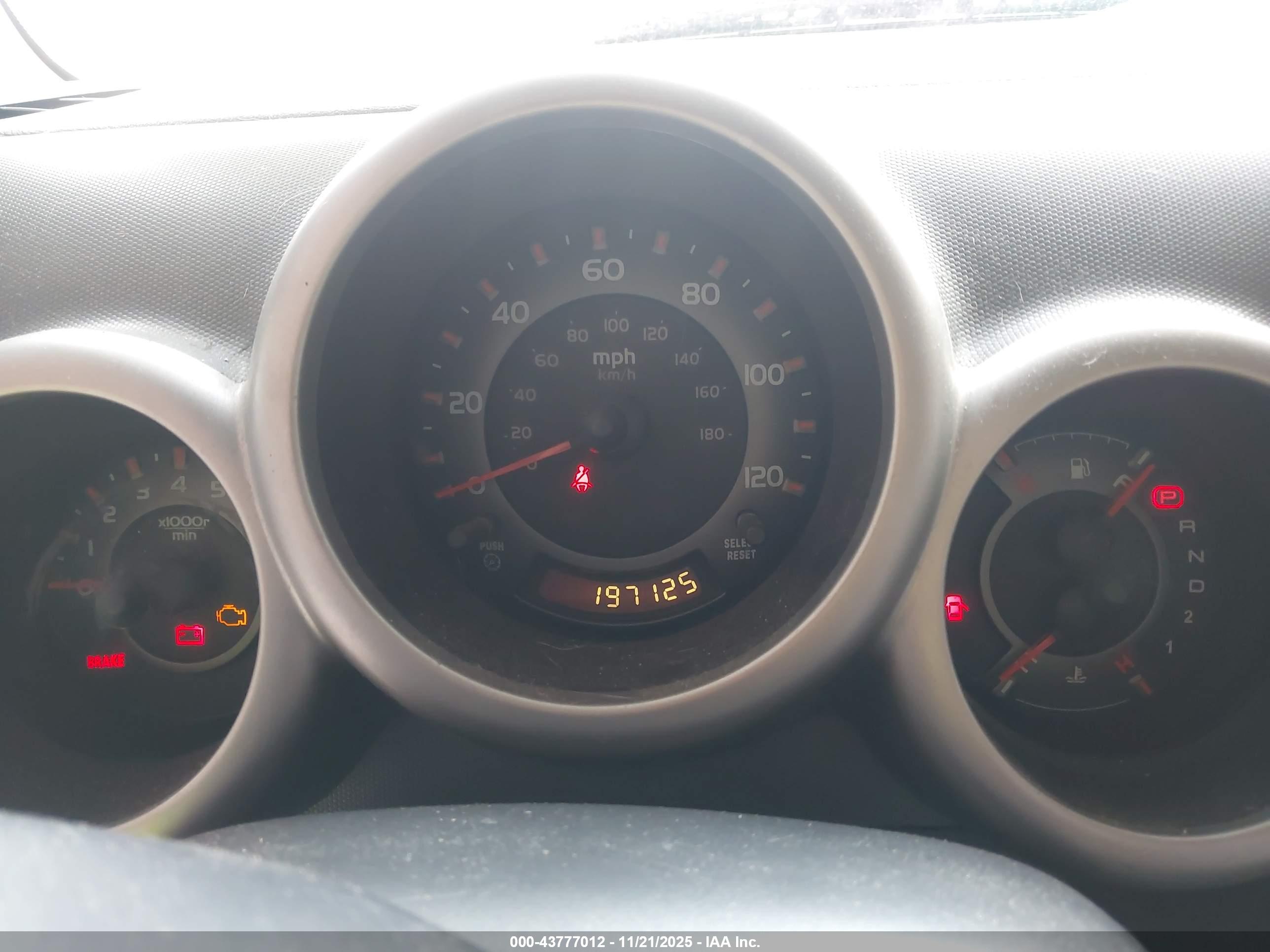 HONDA ELEMENT image 7