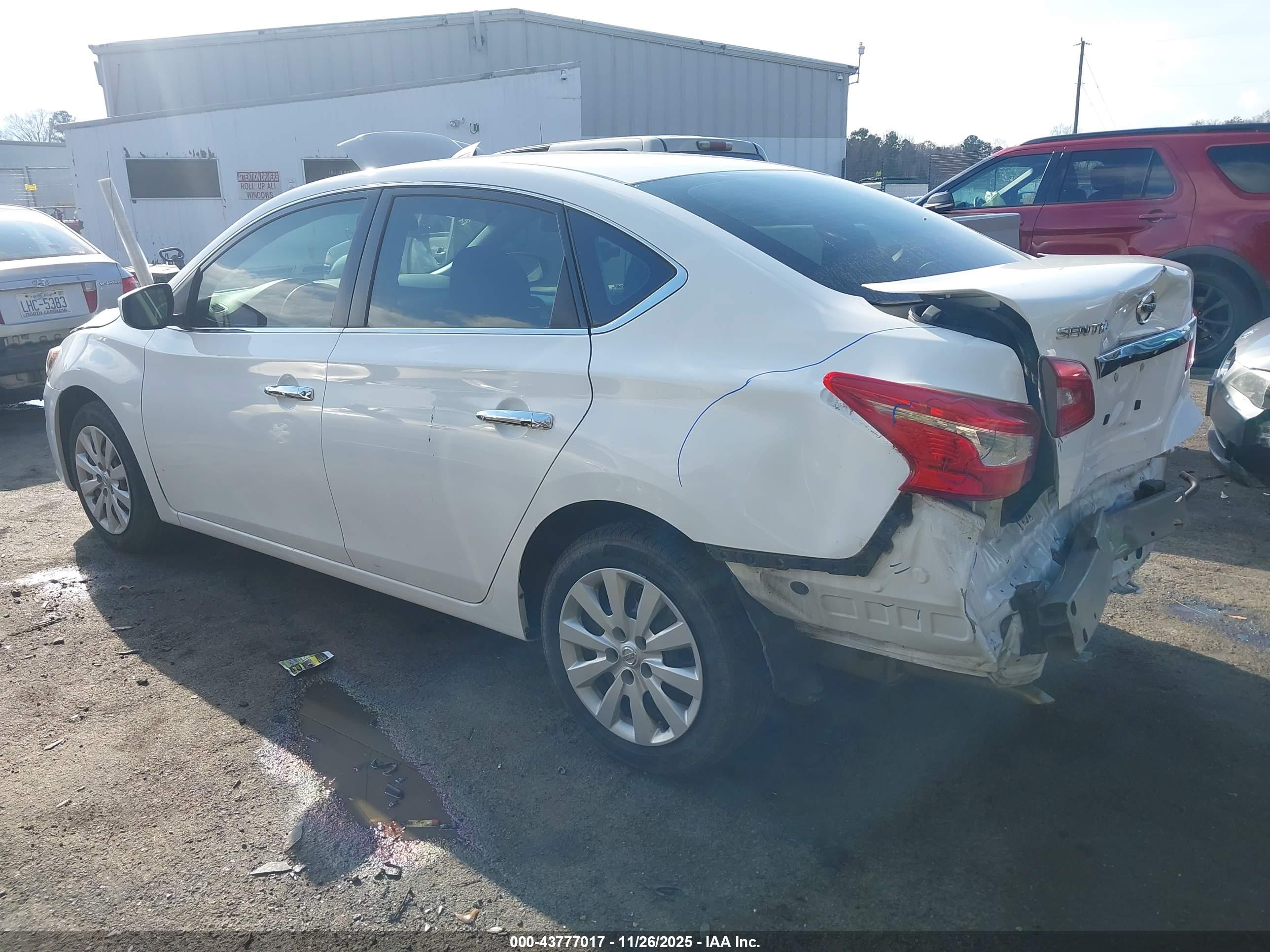 NISSAN SENTRA image 3
