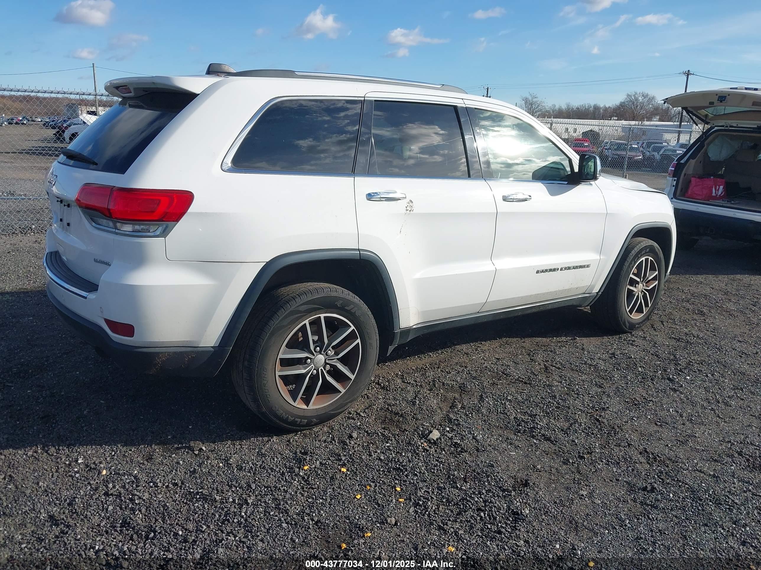 JEEP GRAND image 4