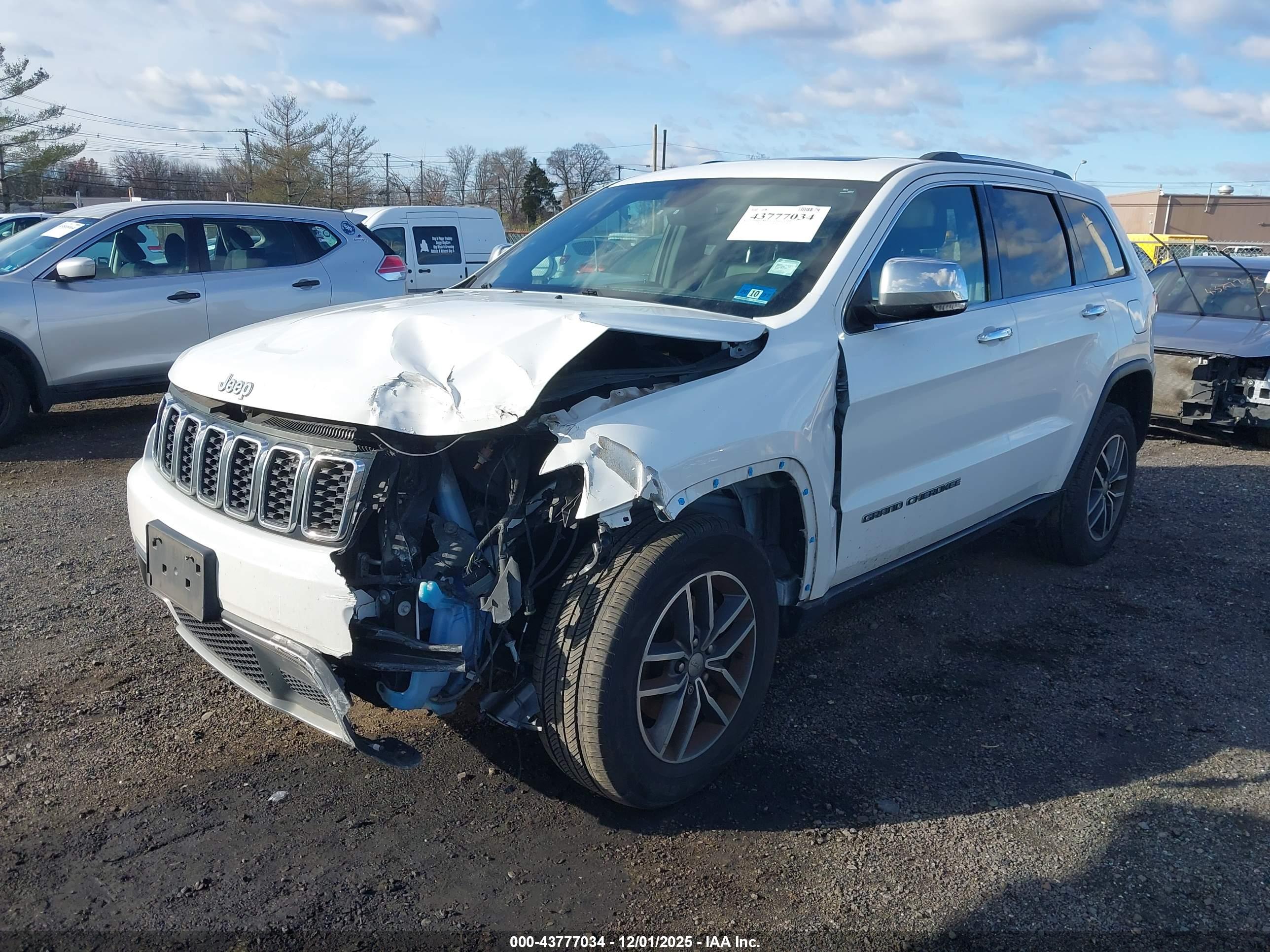 JEEP GRAND image 6
