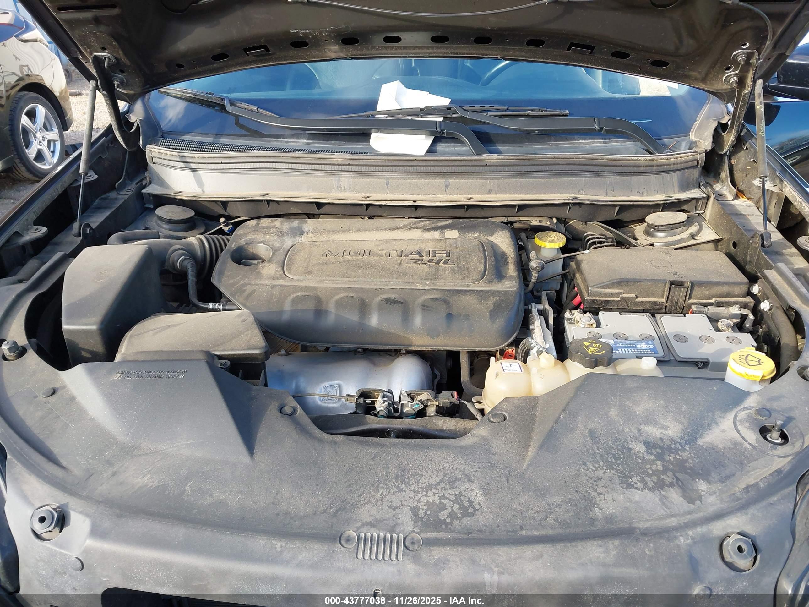 JEEP CHEROKEE image 10