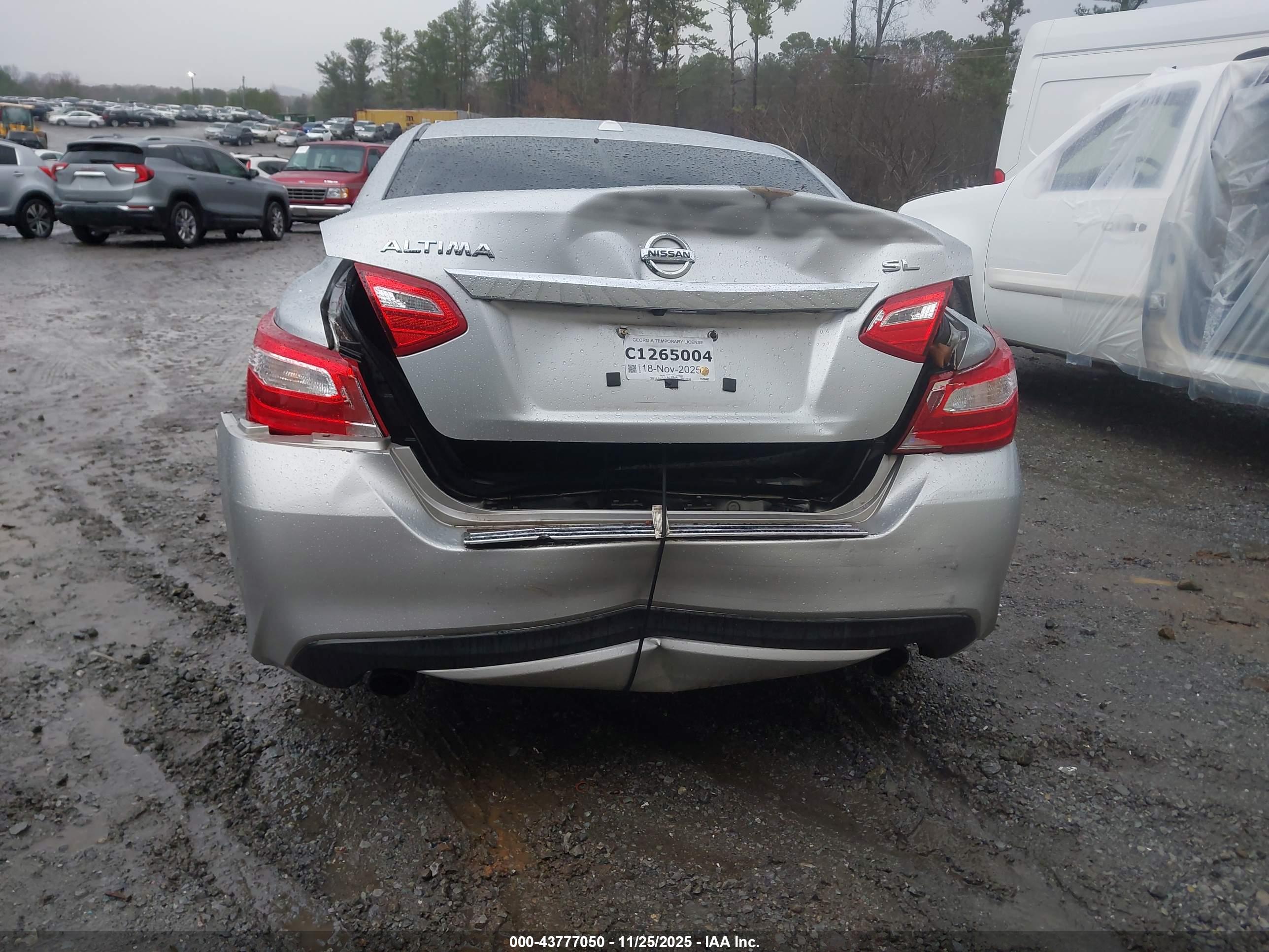 NISSAN ALTIMA image 6