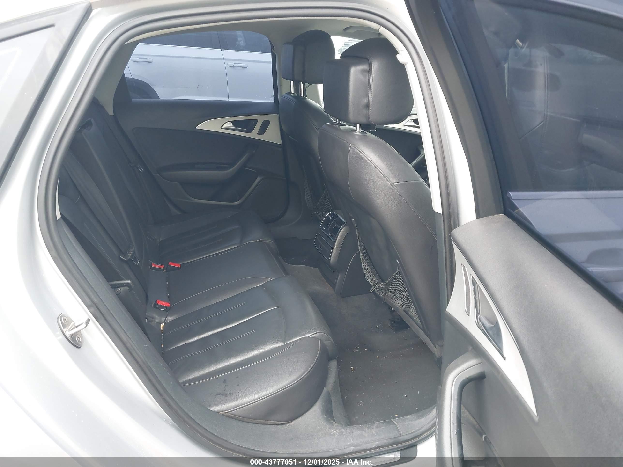 AUDI A6 image 8