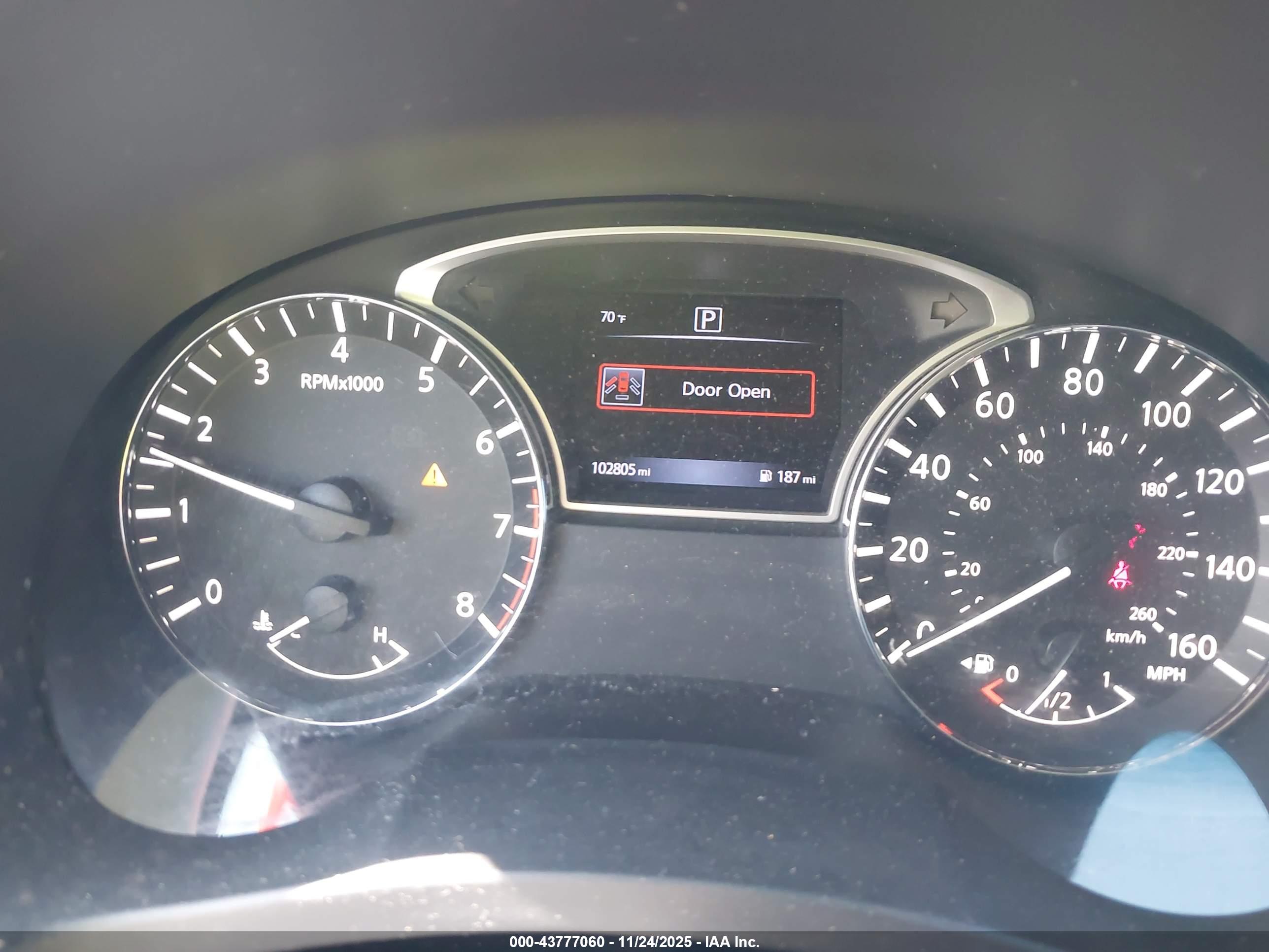 NISSAN ALTIMA image 7