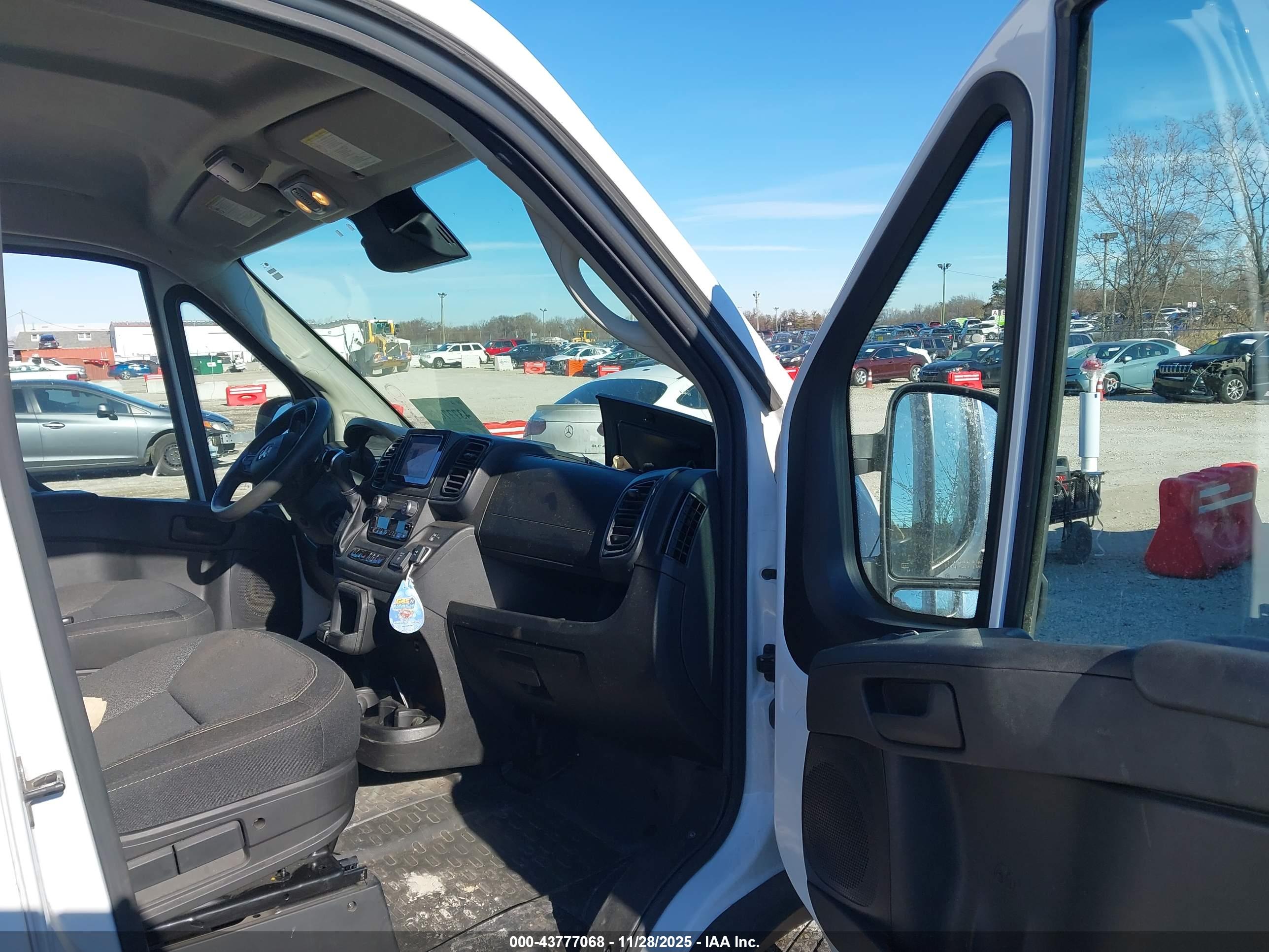 RAM PROMASTER image 5
