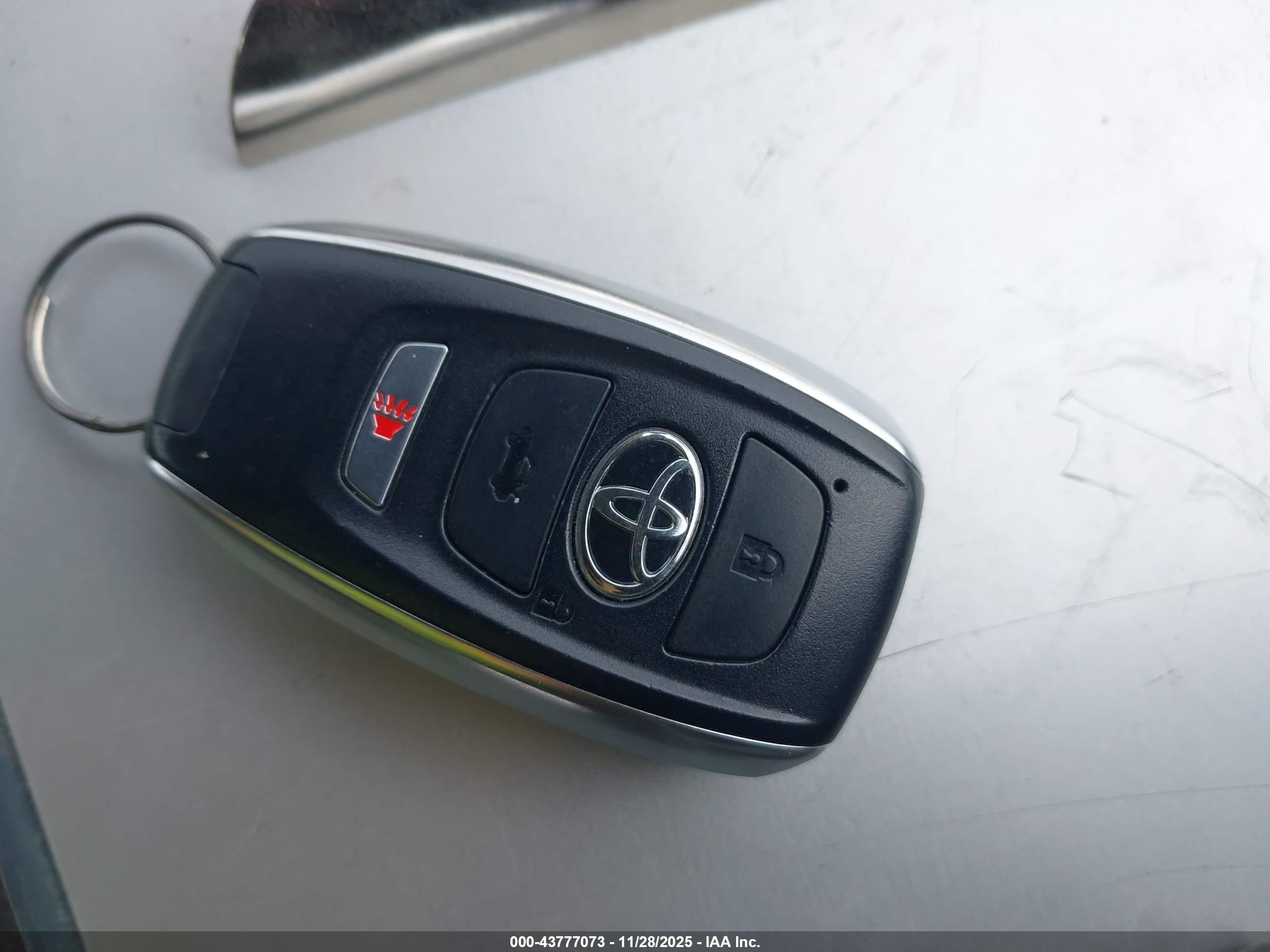 TOYOTA GR86 image 11