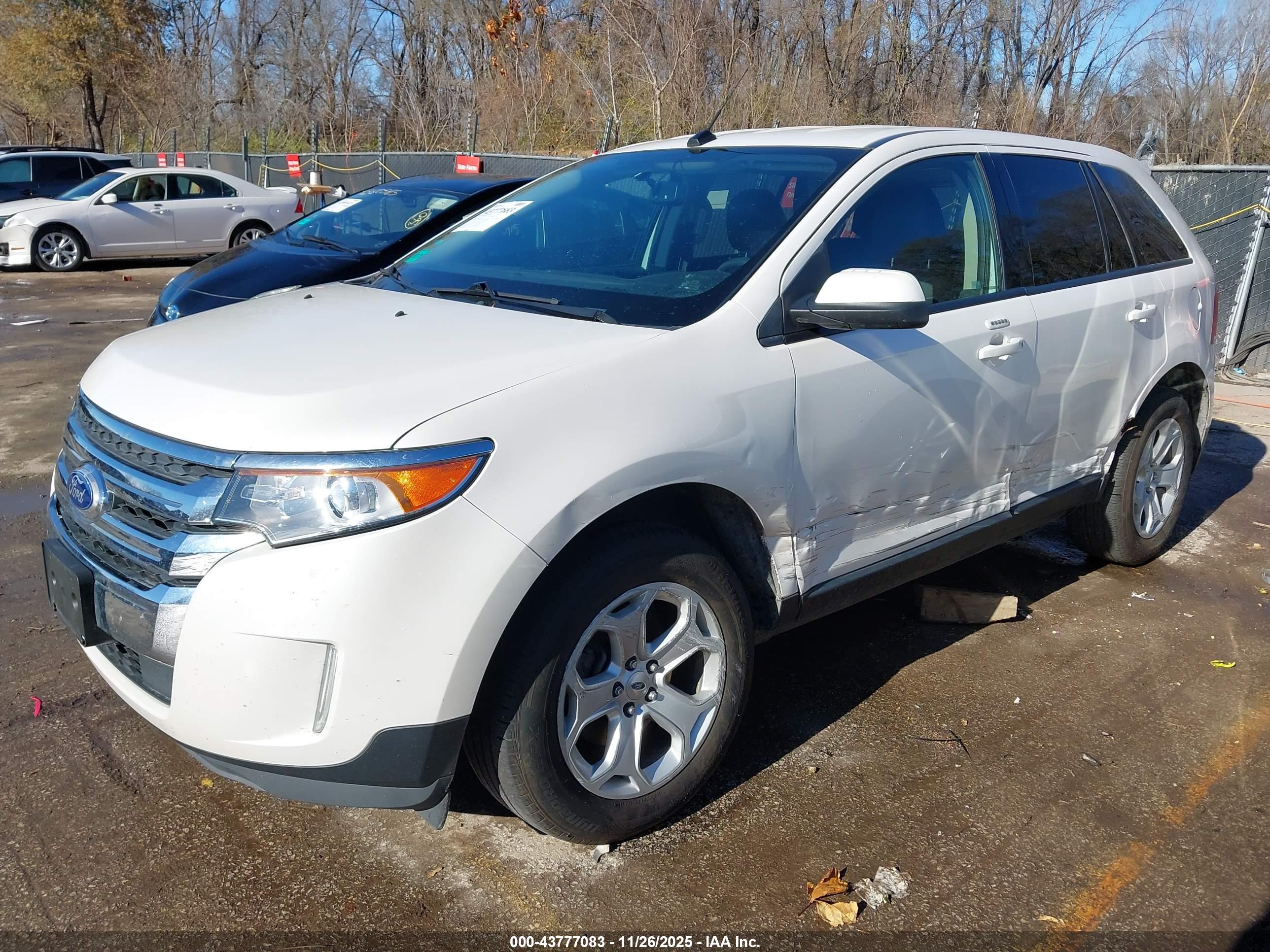 FORD EDGE image 2
