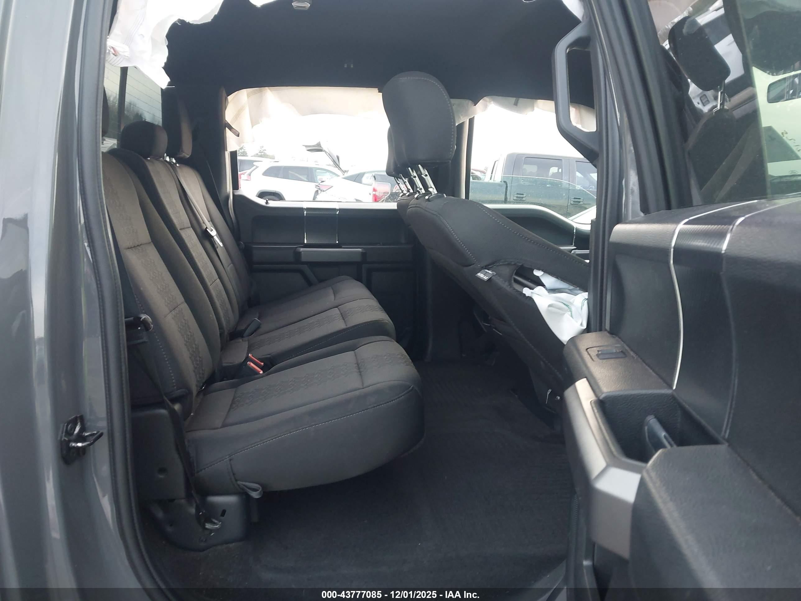 FORD F-150 image 8