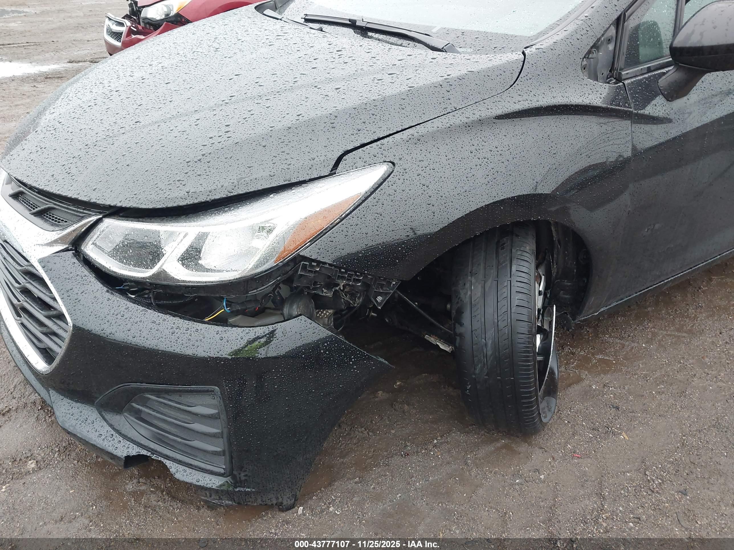 CHEVROLET CRUZE image 6