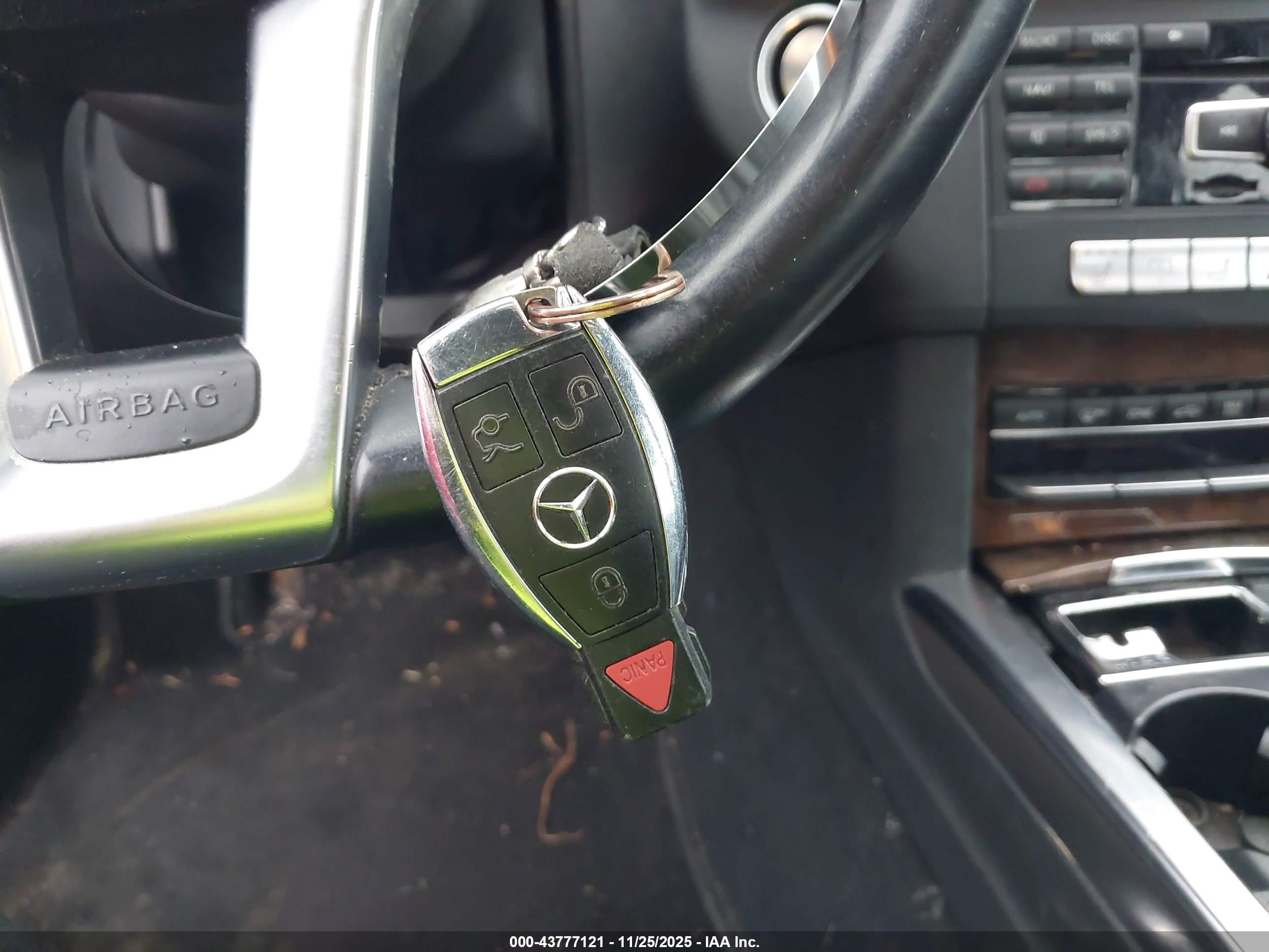 MERCEDES-BENZ E image 11