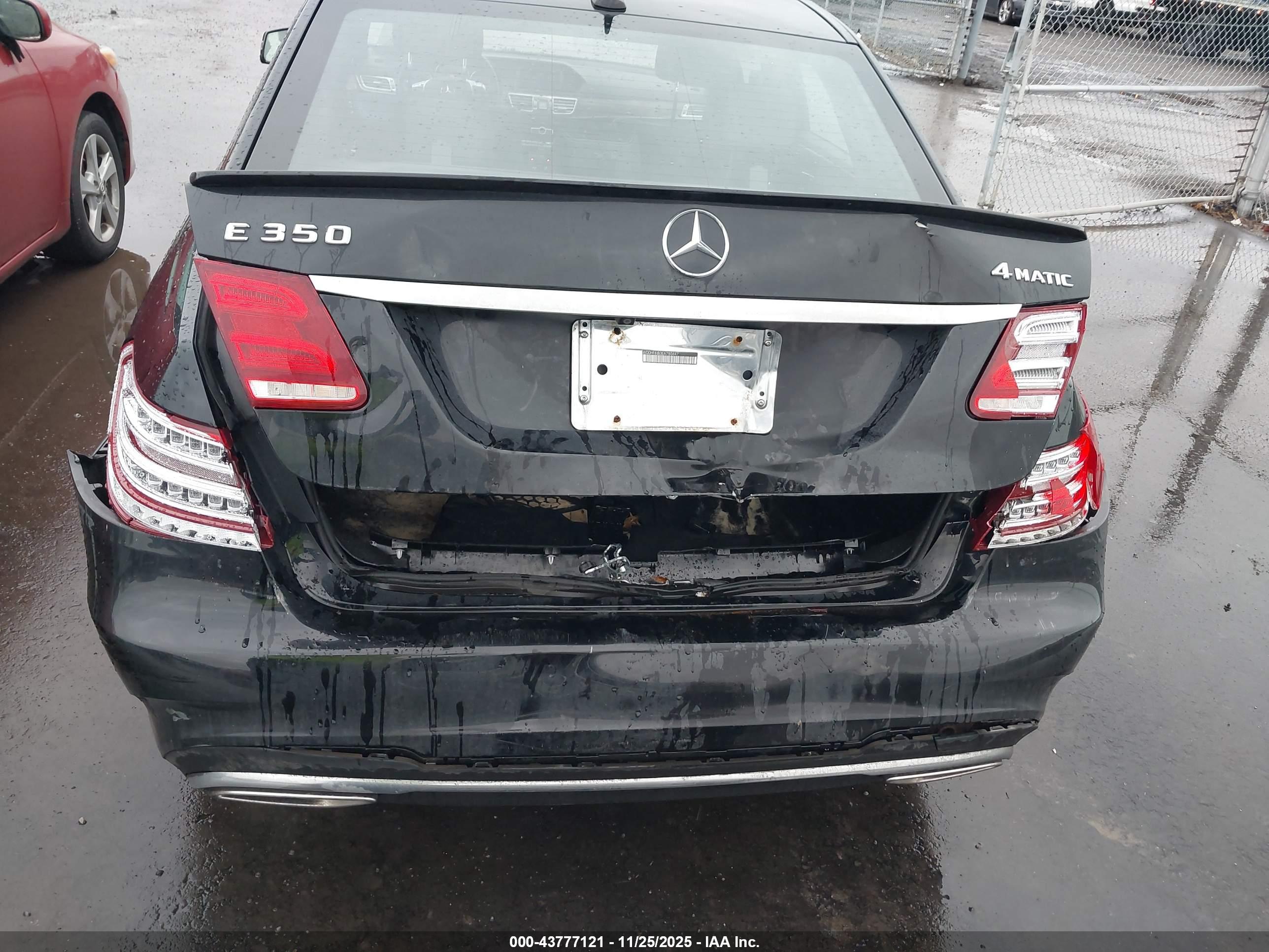 MERCEDES-BENZ E image 6