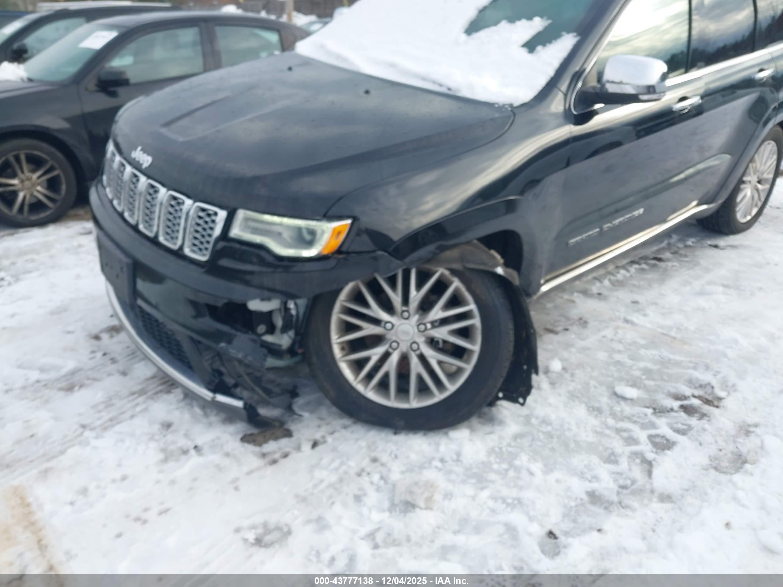 JEEP GRAND image 6