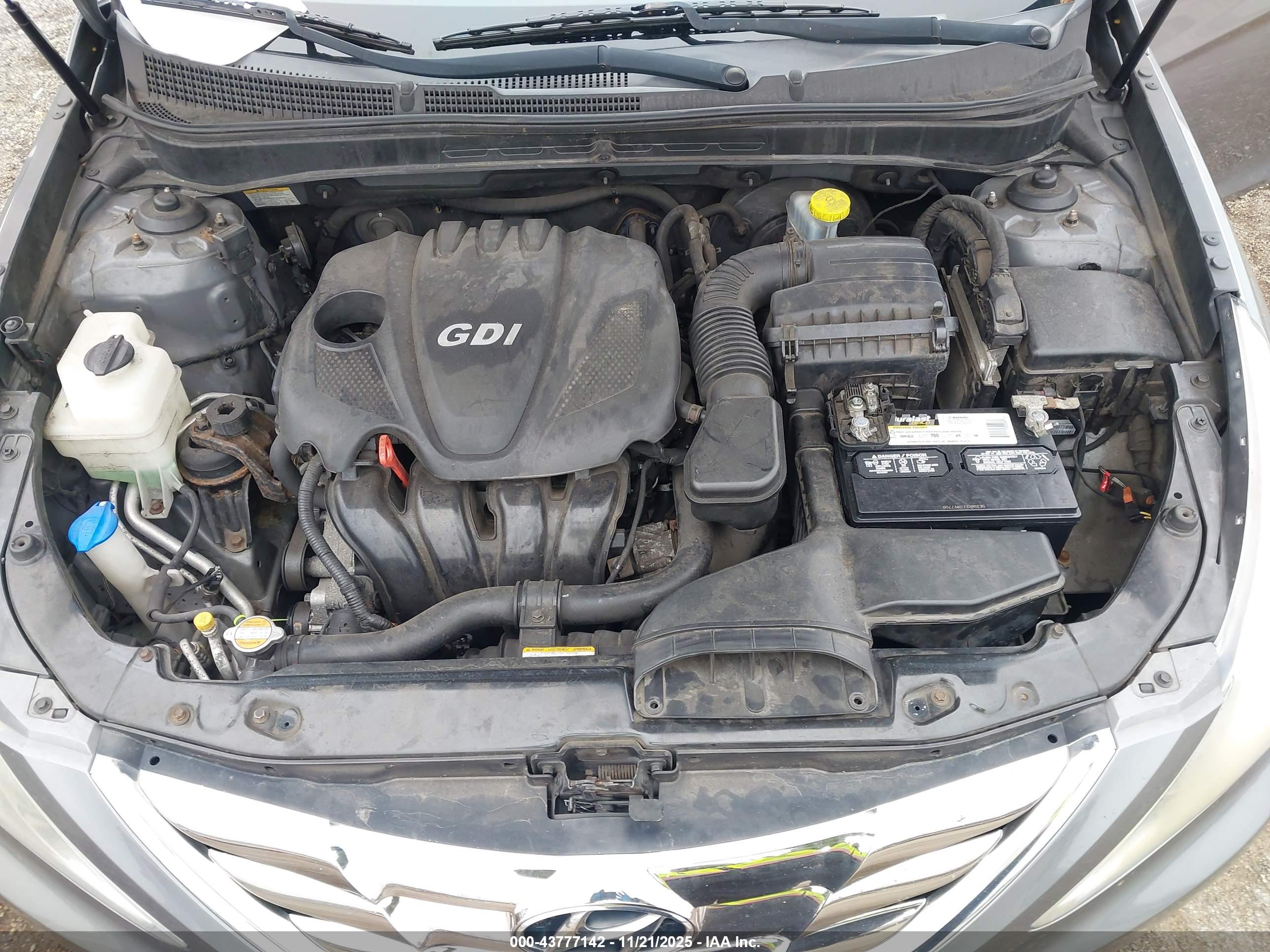 HYUNDAI SONATA image 10
