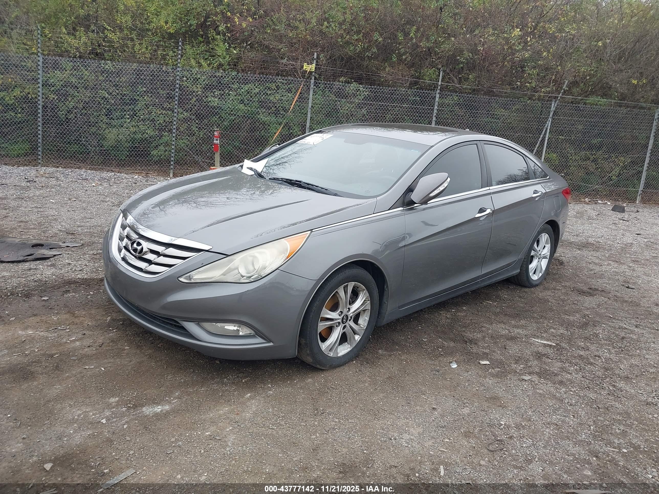 HYUNDAI SONATA image 2