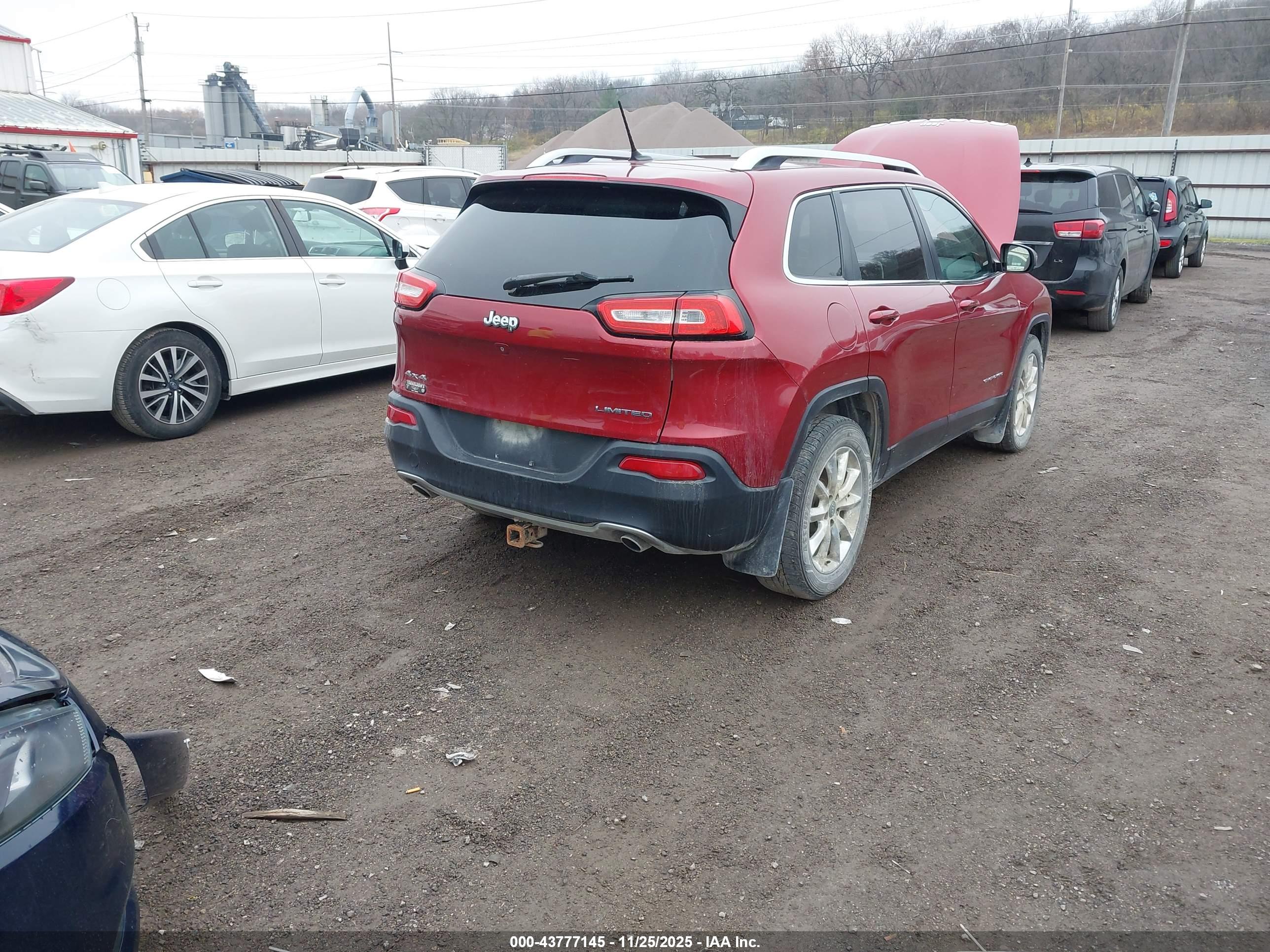 JEEP CHEROKEE image 4