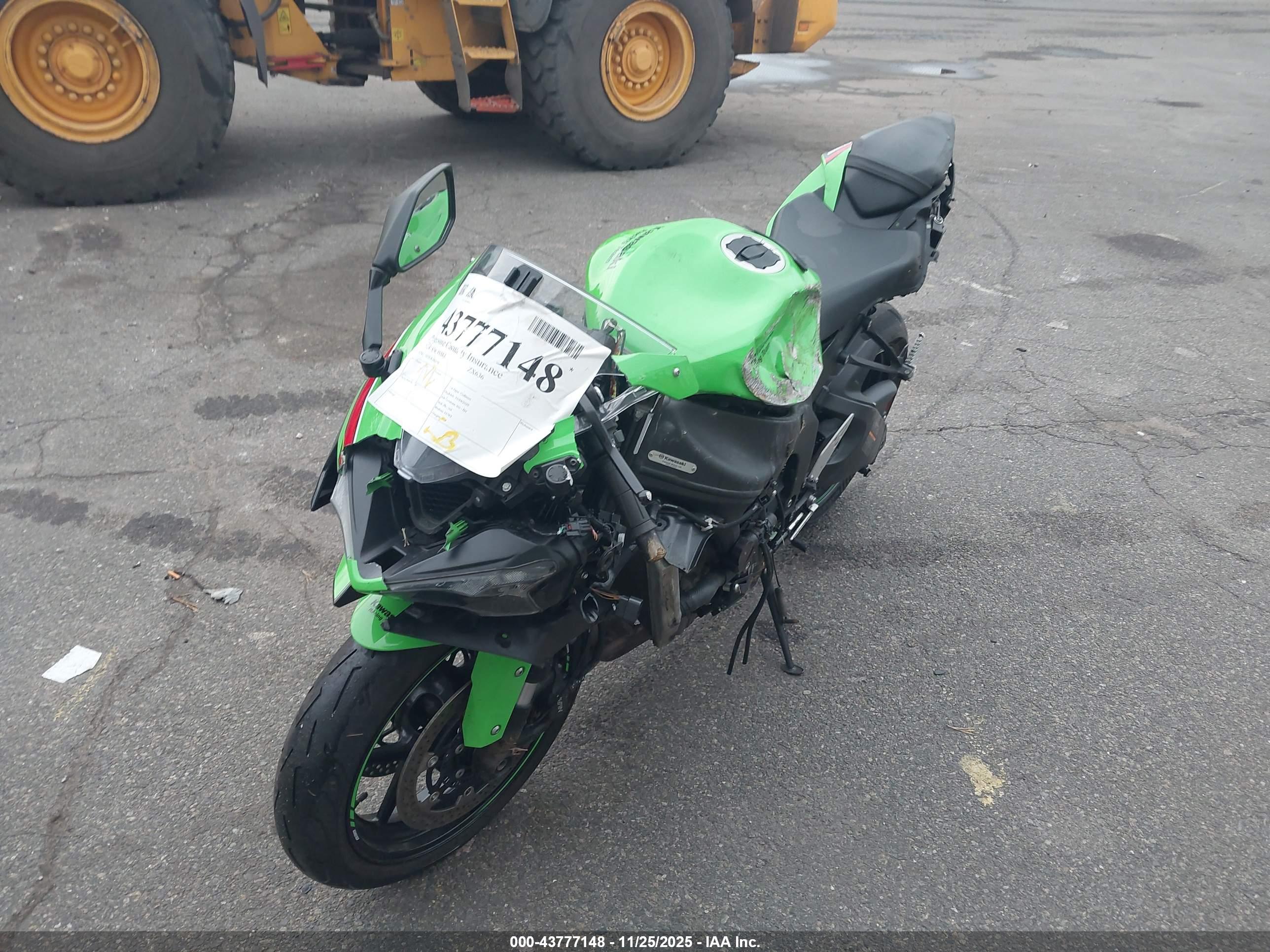KAWASAKI ZX636 image 2