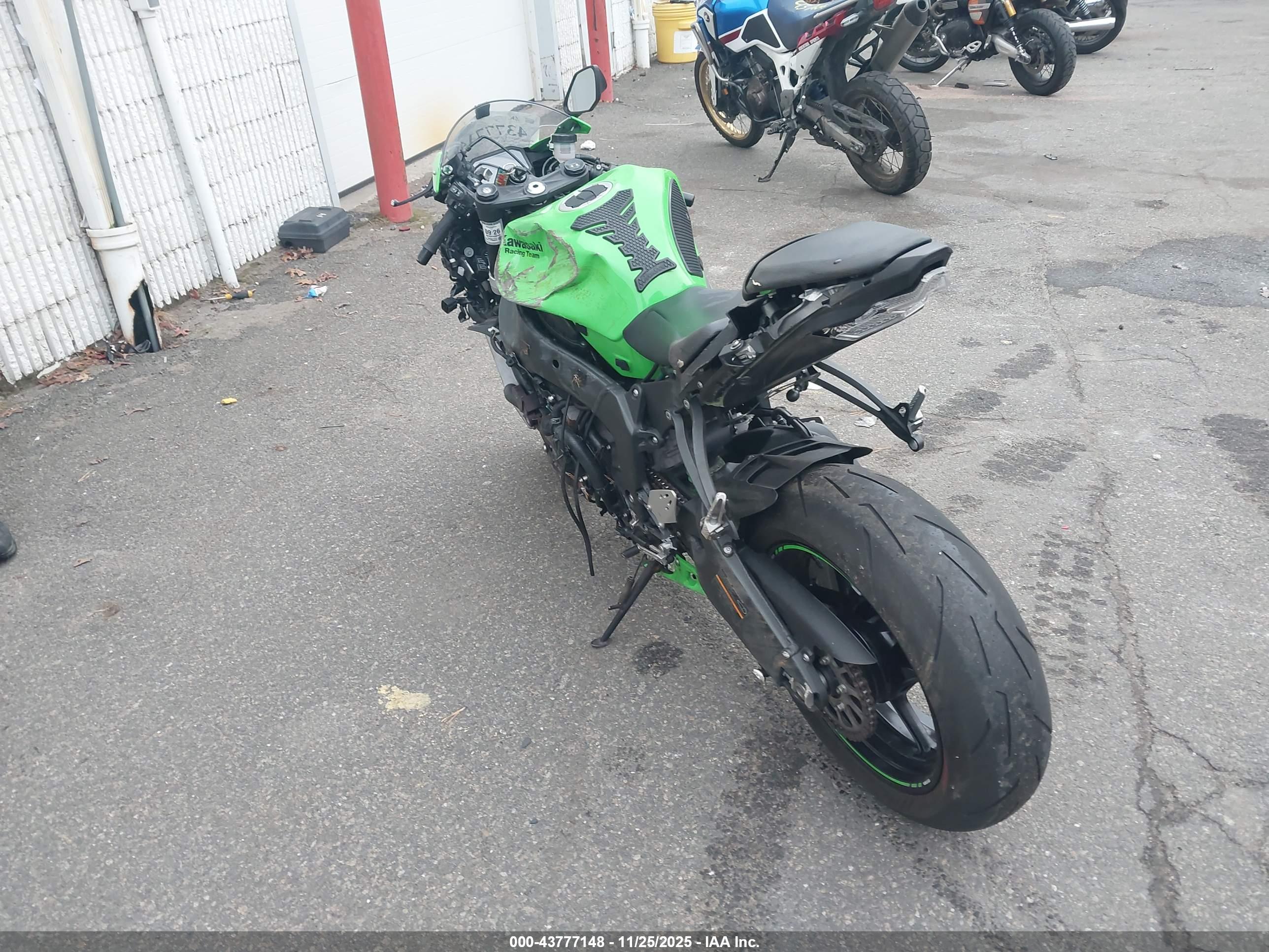 KAWASAKI ZX636 image 3