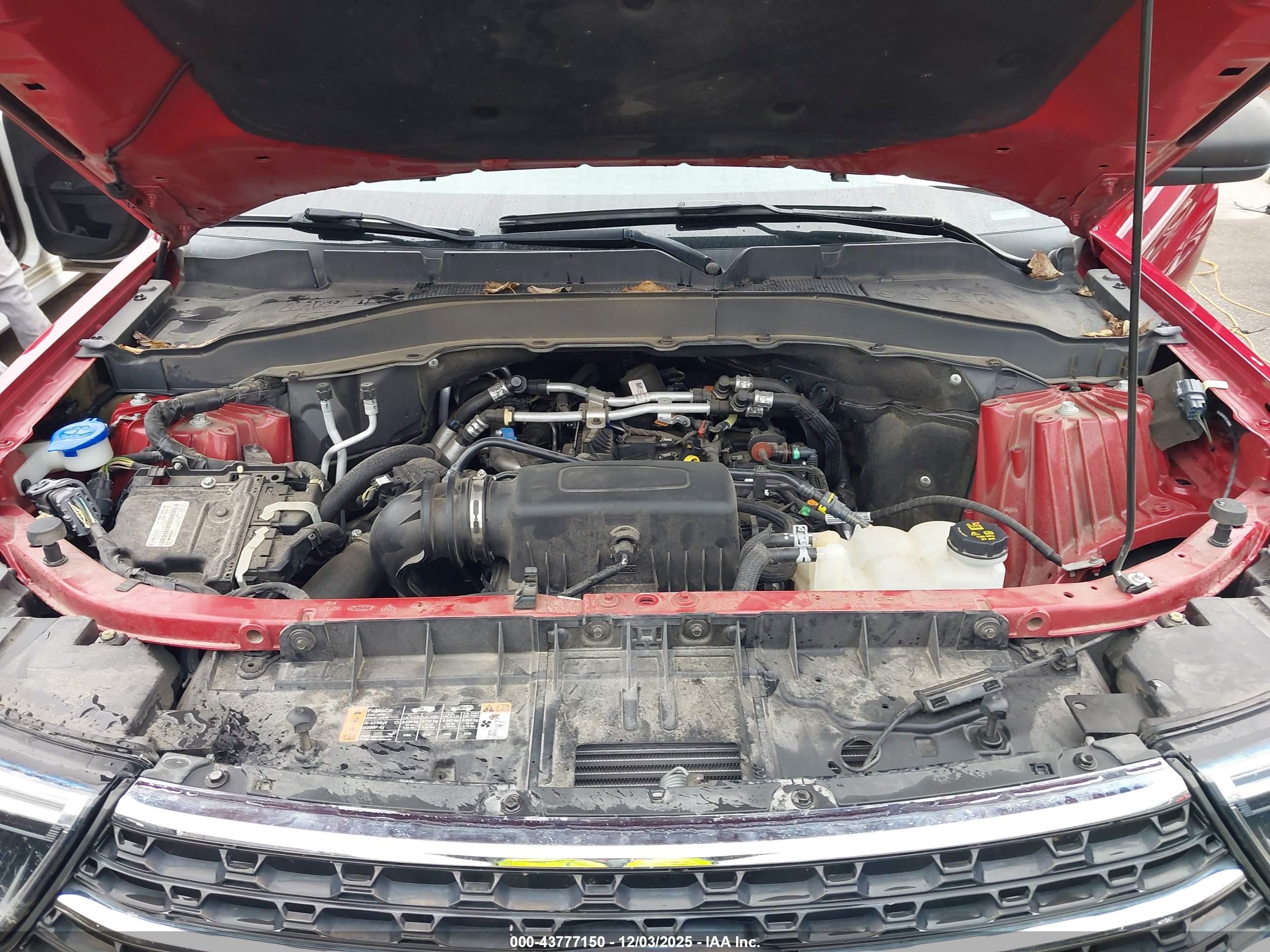 FORD EXPLORER image 10