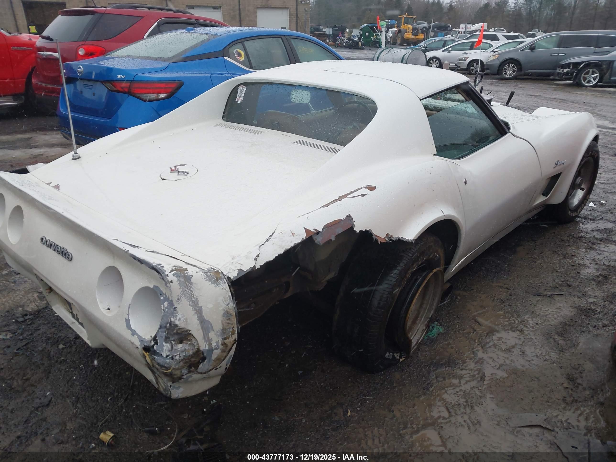 CHEVROLET CORVETTE image 4