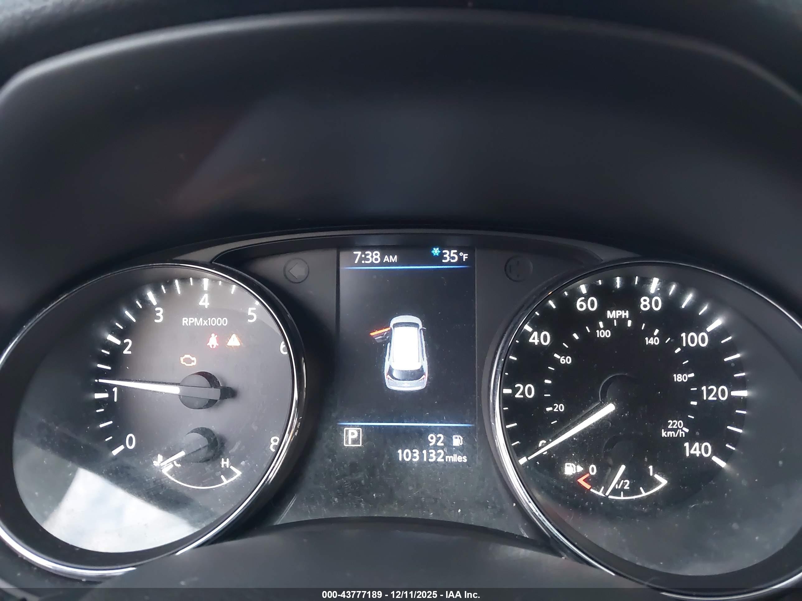 NISSAN ROGUE image 7