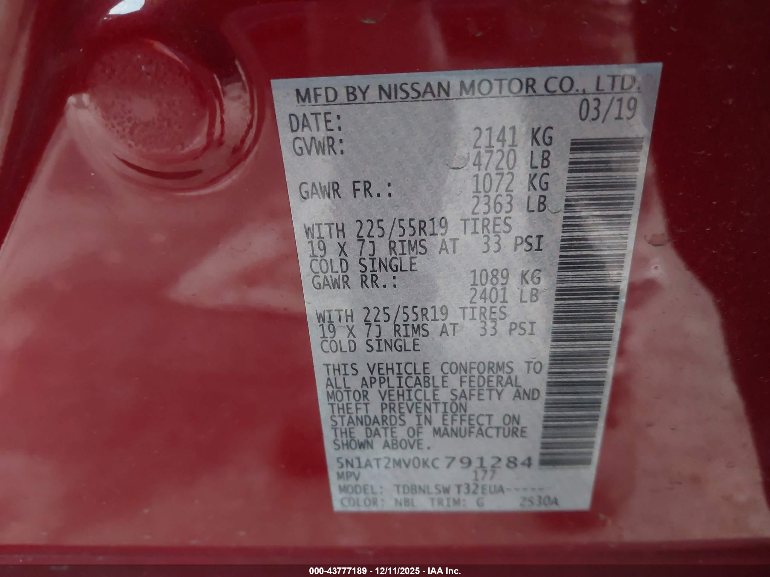 NISSAN ROGUE image 9