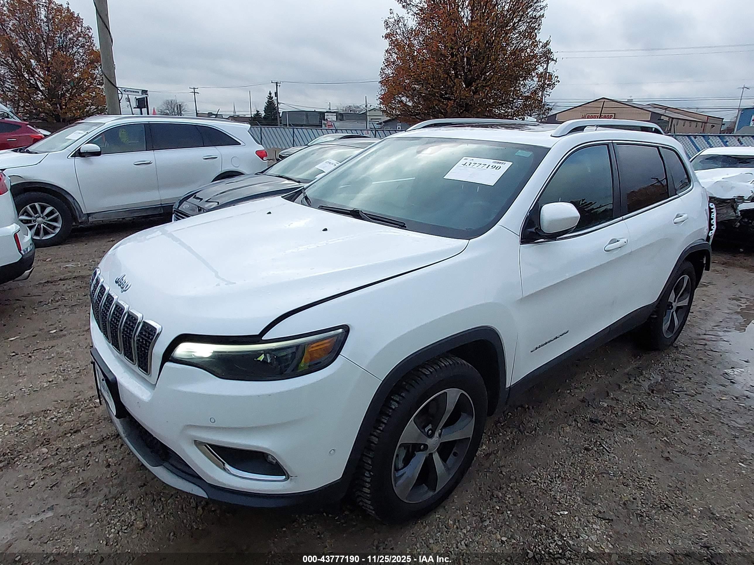 JEEP CHEROKEE image 2