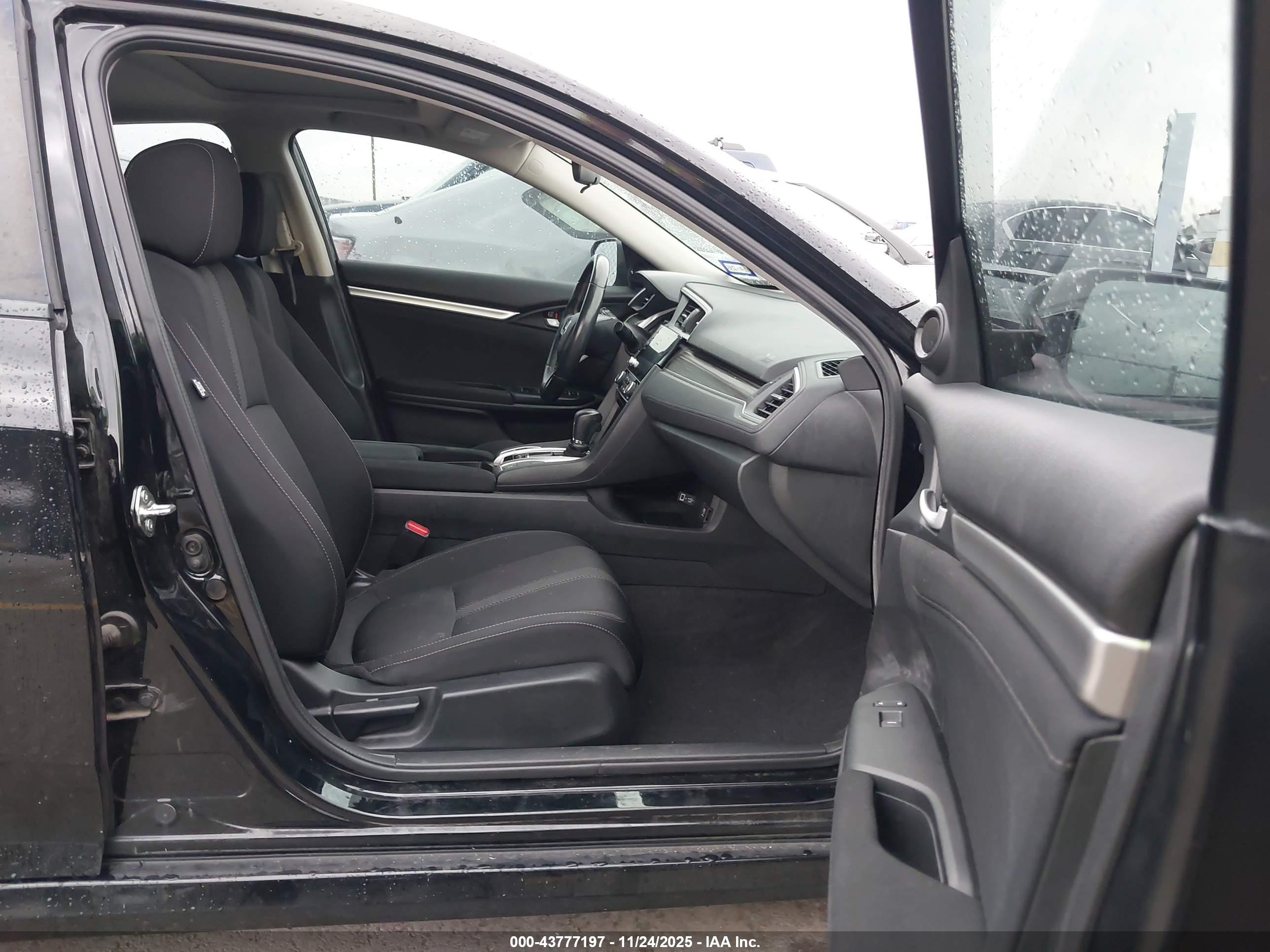 HONDA CIVIC image 5