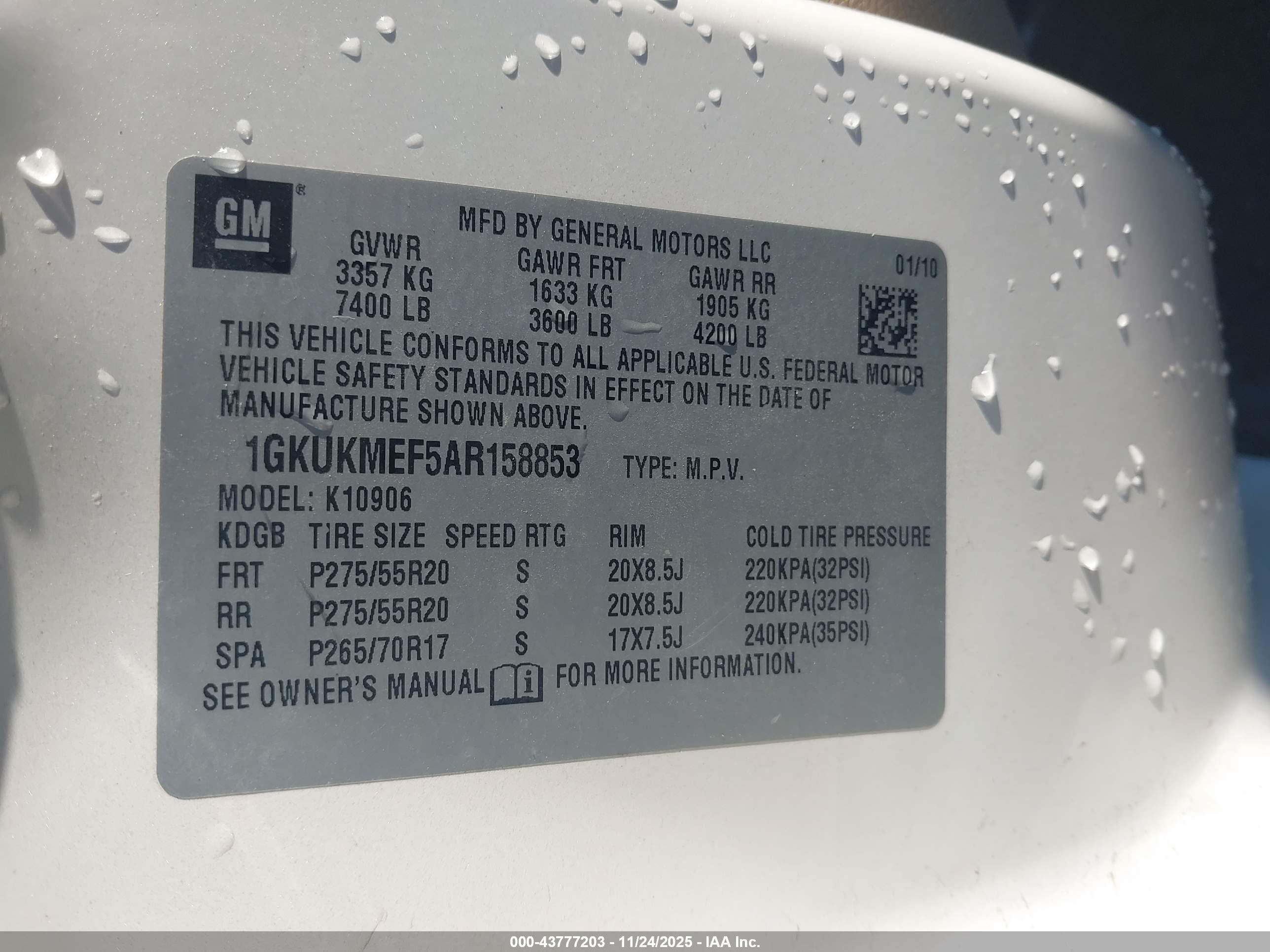 GMC YUKON image 9