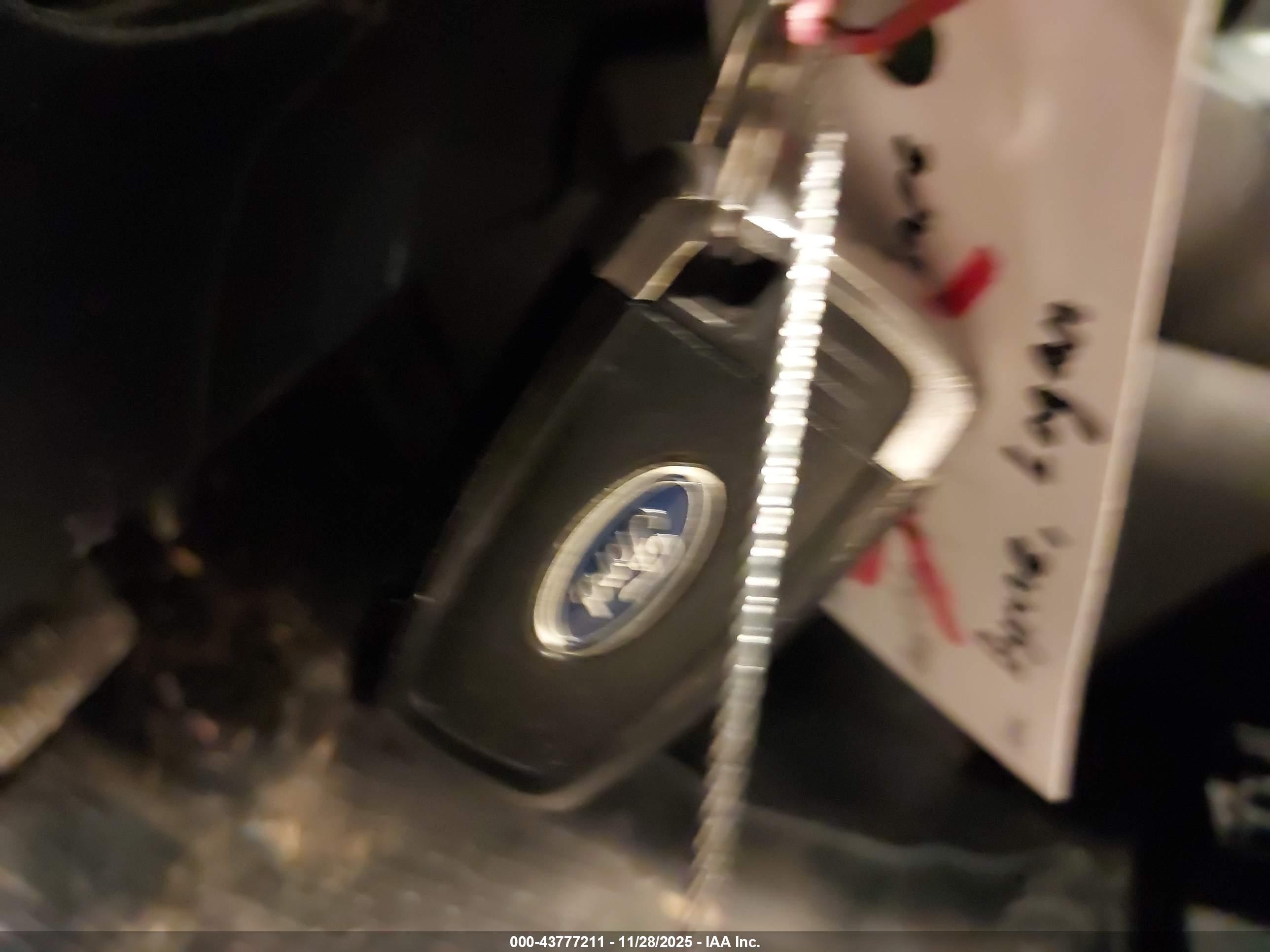 FORD ESCAPE image 11