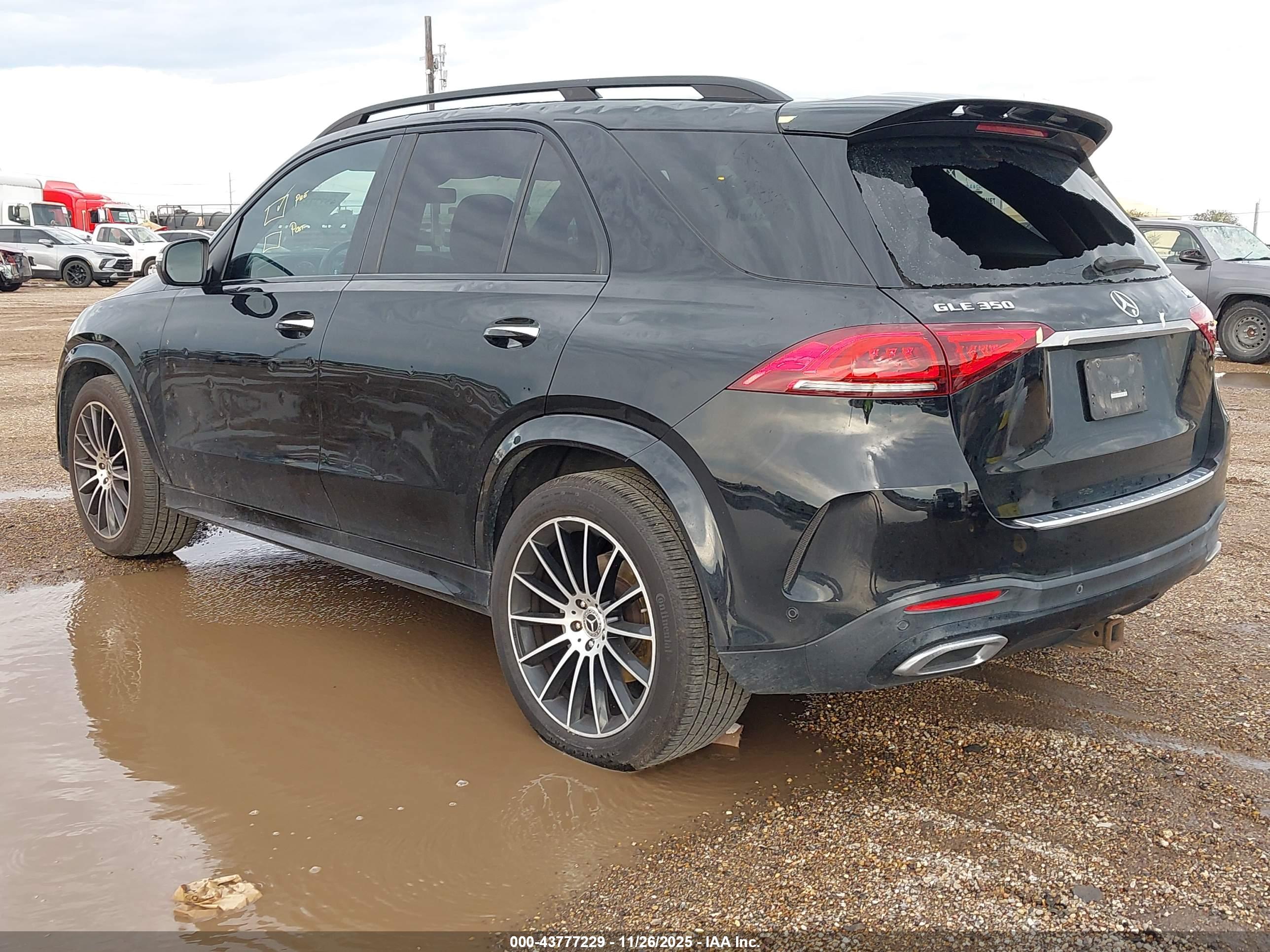 MERCEDES-BENZ GLE image 3