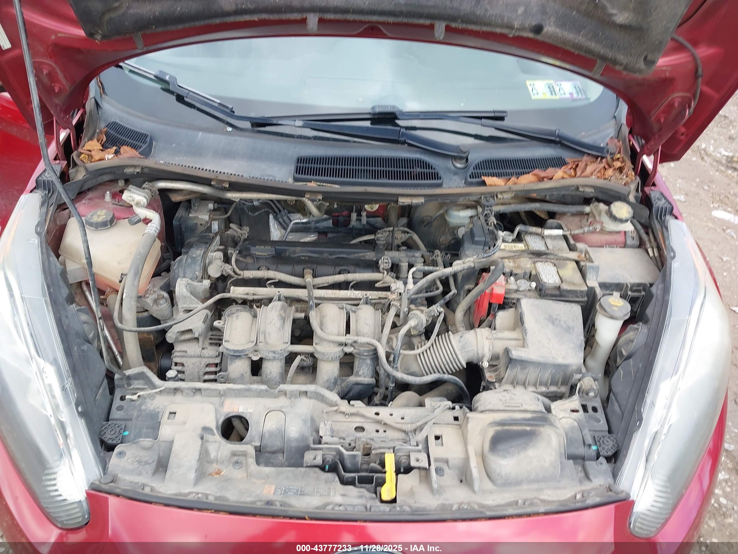FORD FIESTA image 10