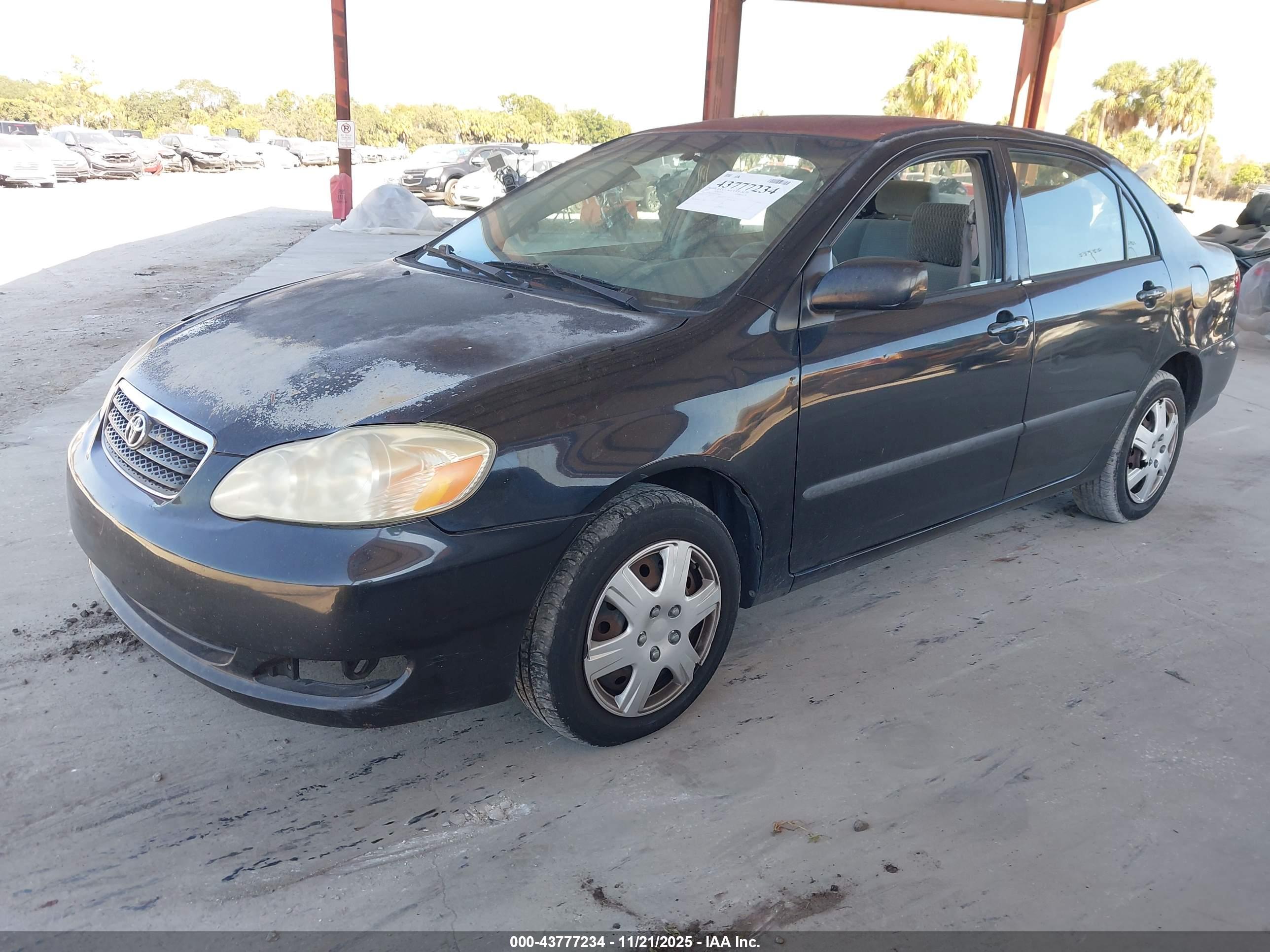 TOYOTA COROLLA image 2