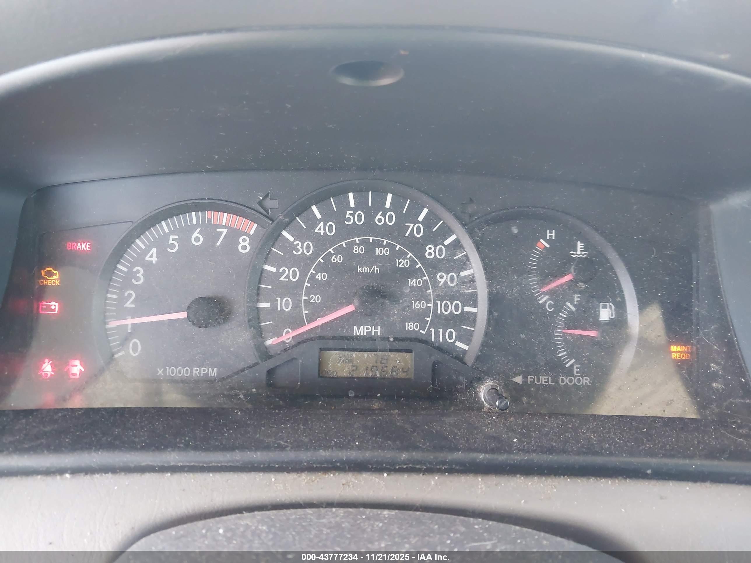 TOYOTA COROLLA image 7