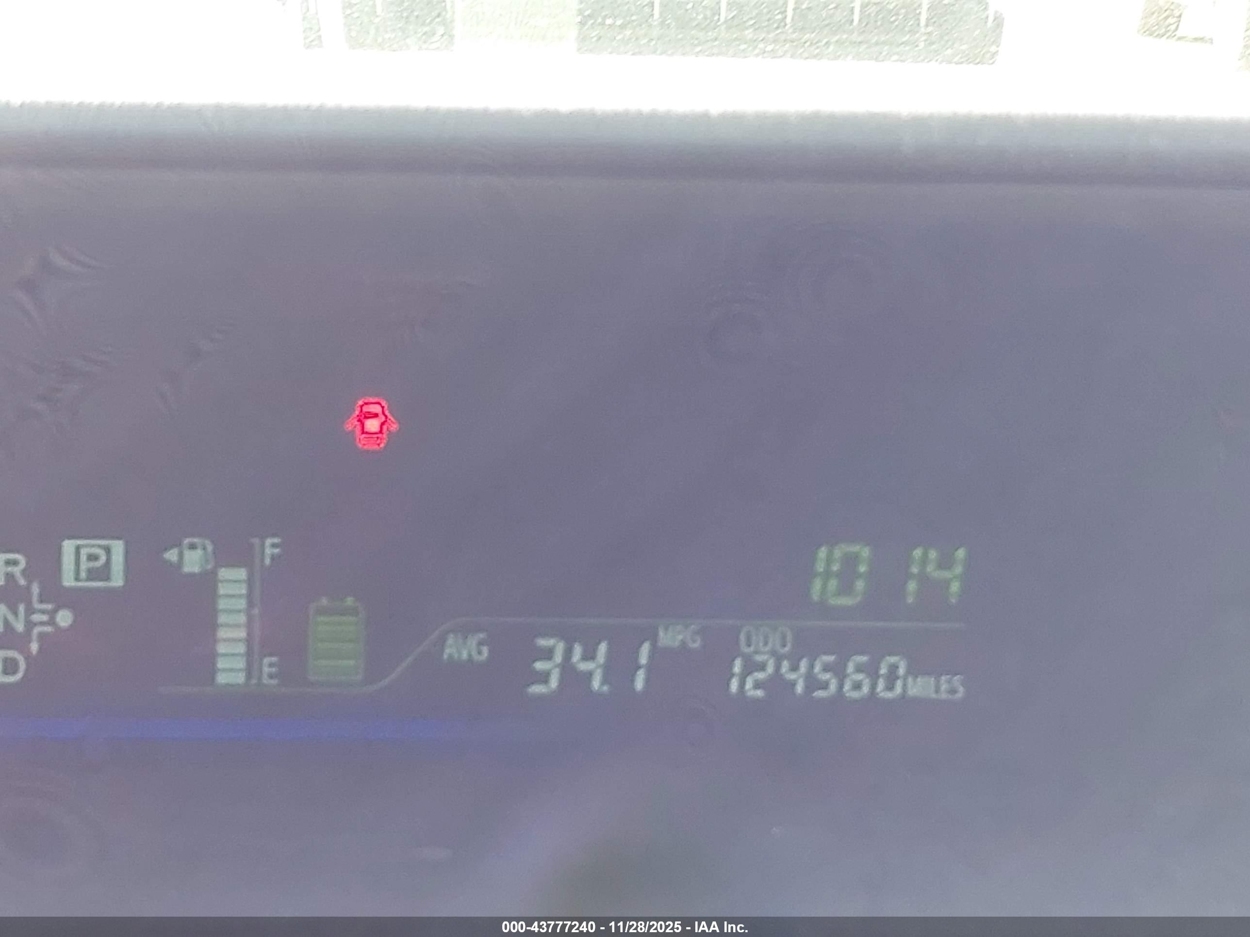 TOYOTA PRIUS image 7