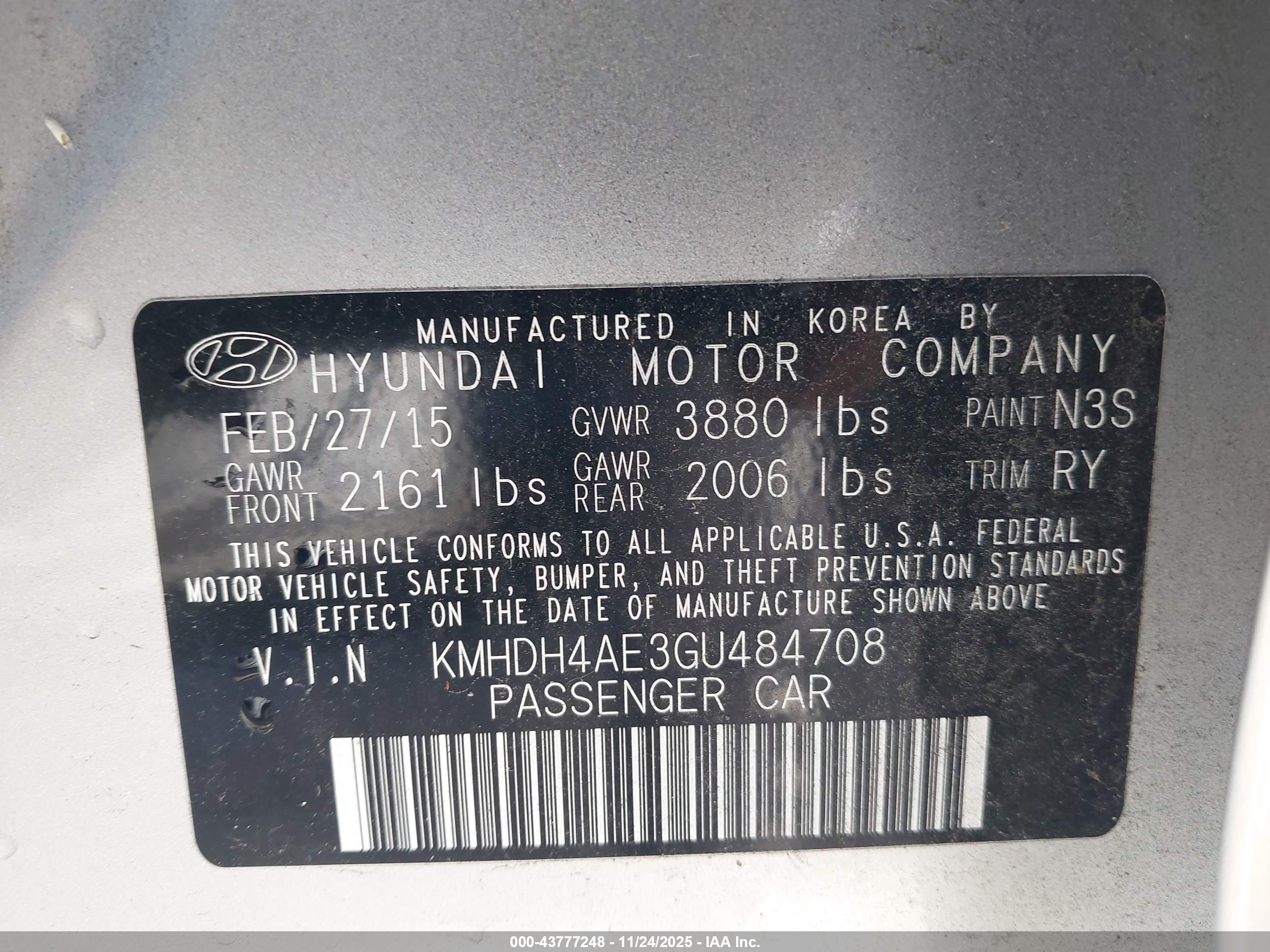 HYUNDAI ELANTRA image 9