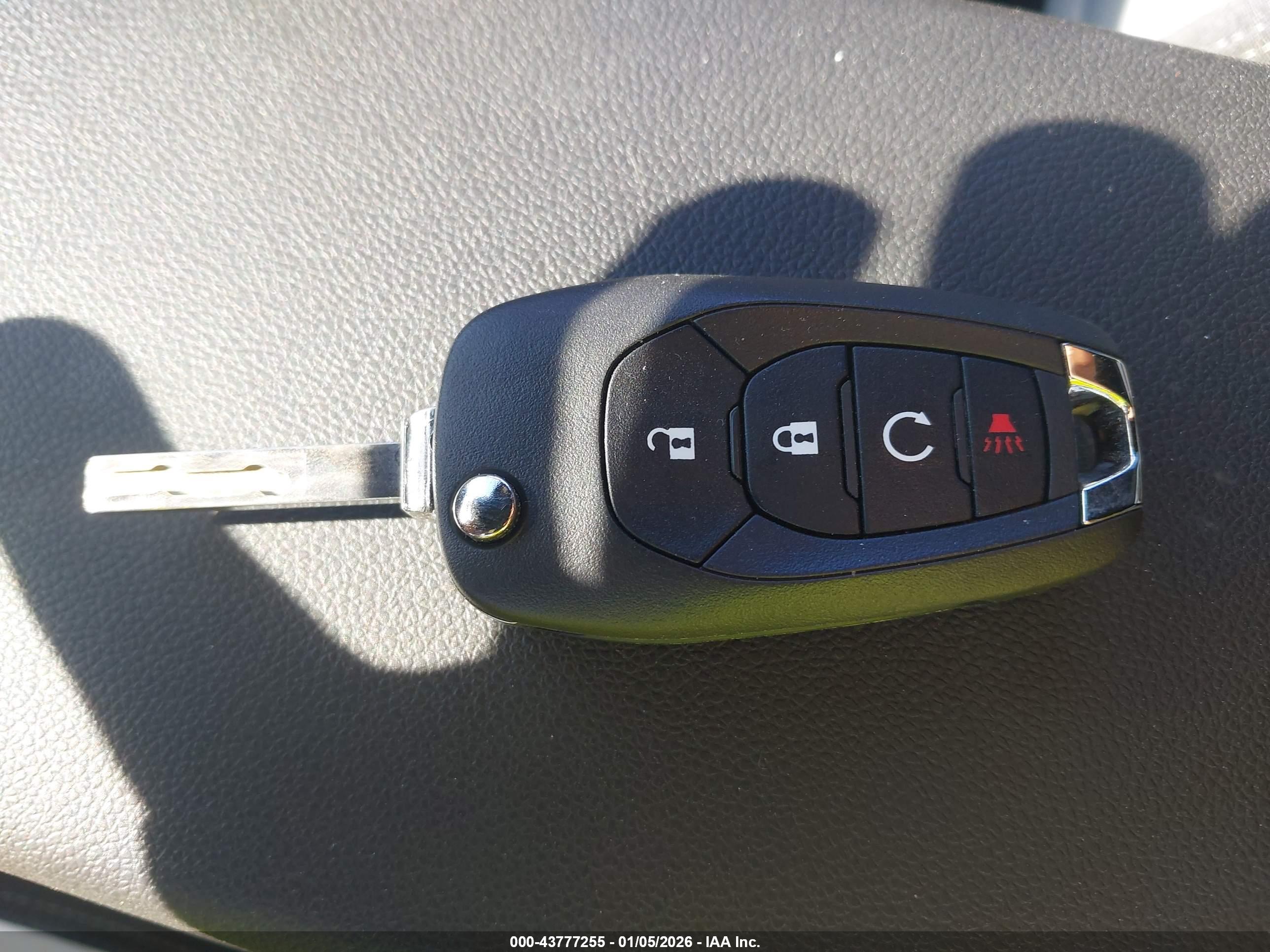 CHEVROLET TRAX image 11