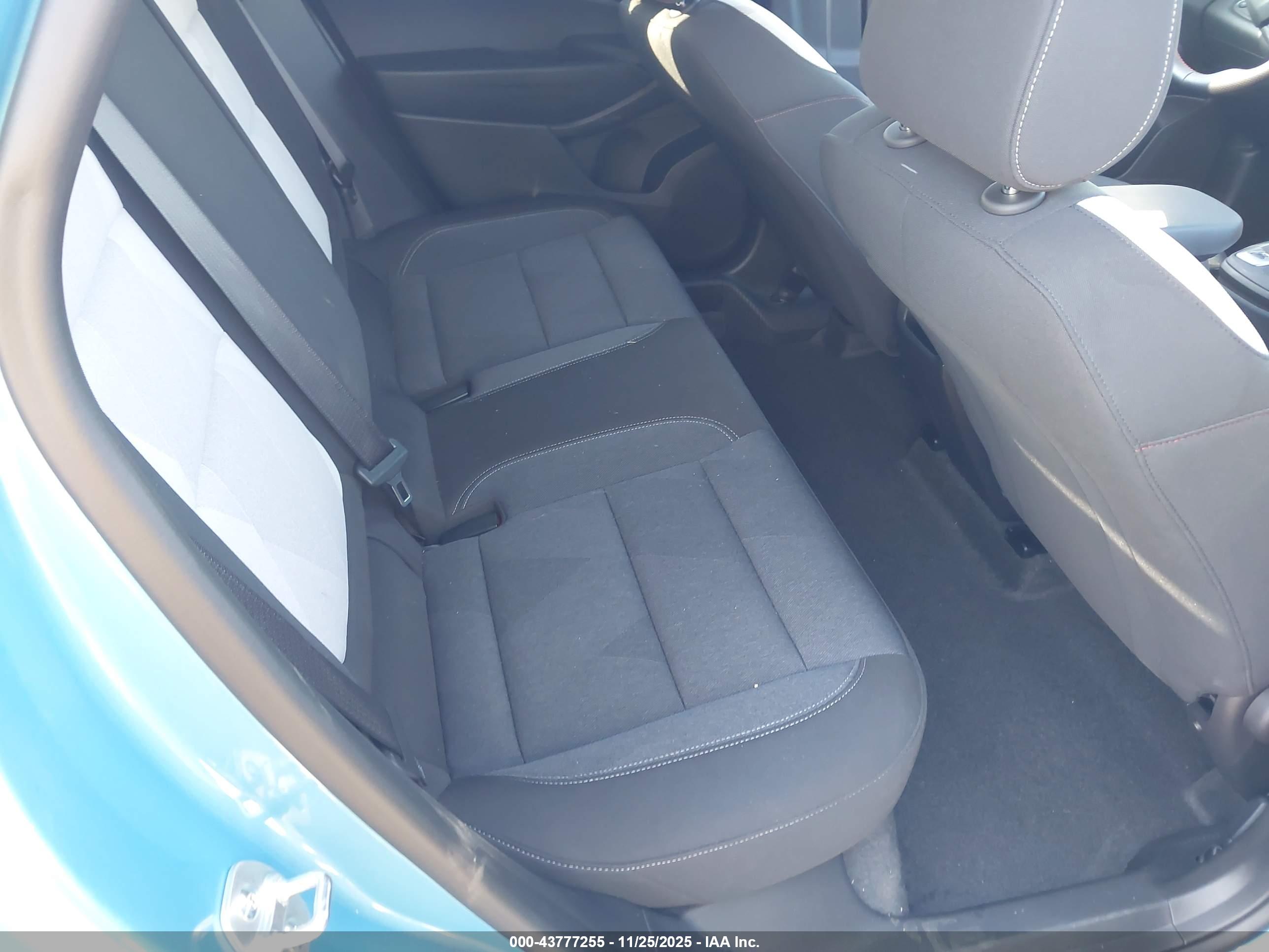 CHEVROLET TRAX image 8