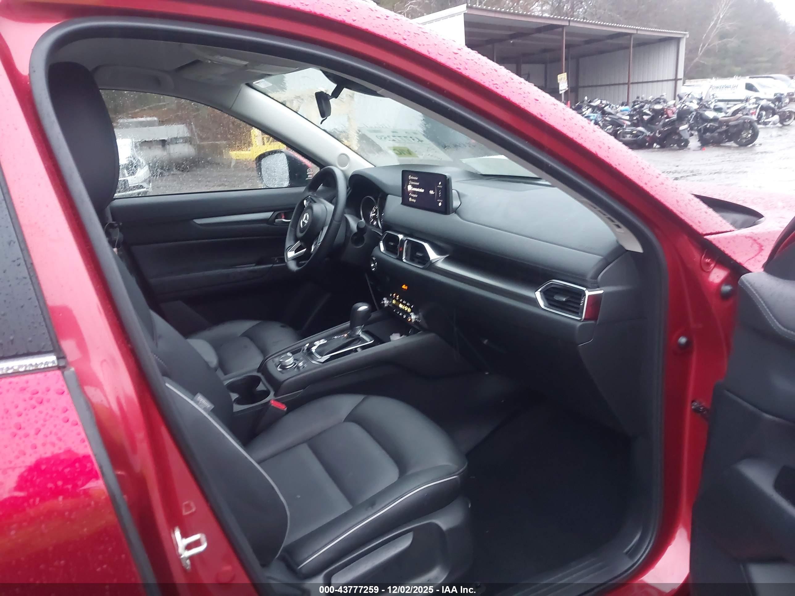 MAZDA CX-5 image 5