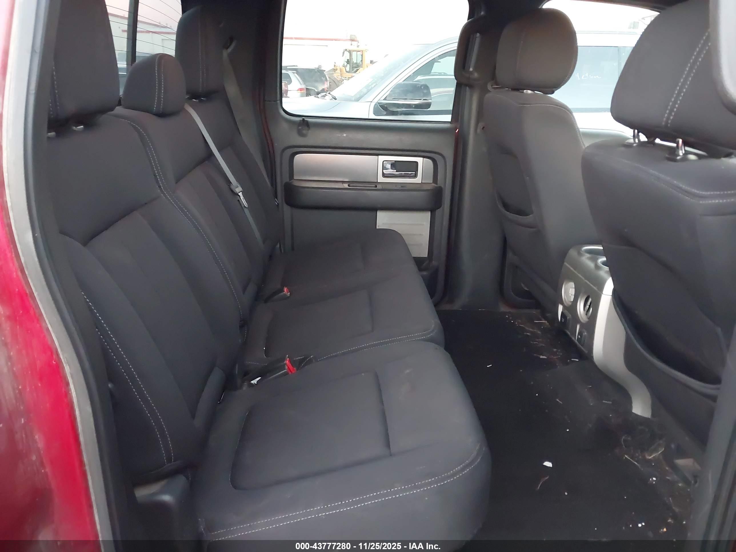 FORD F-150 image 8