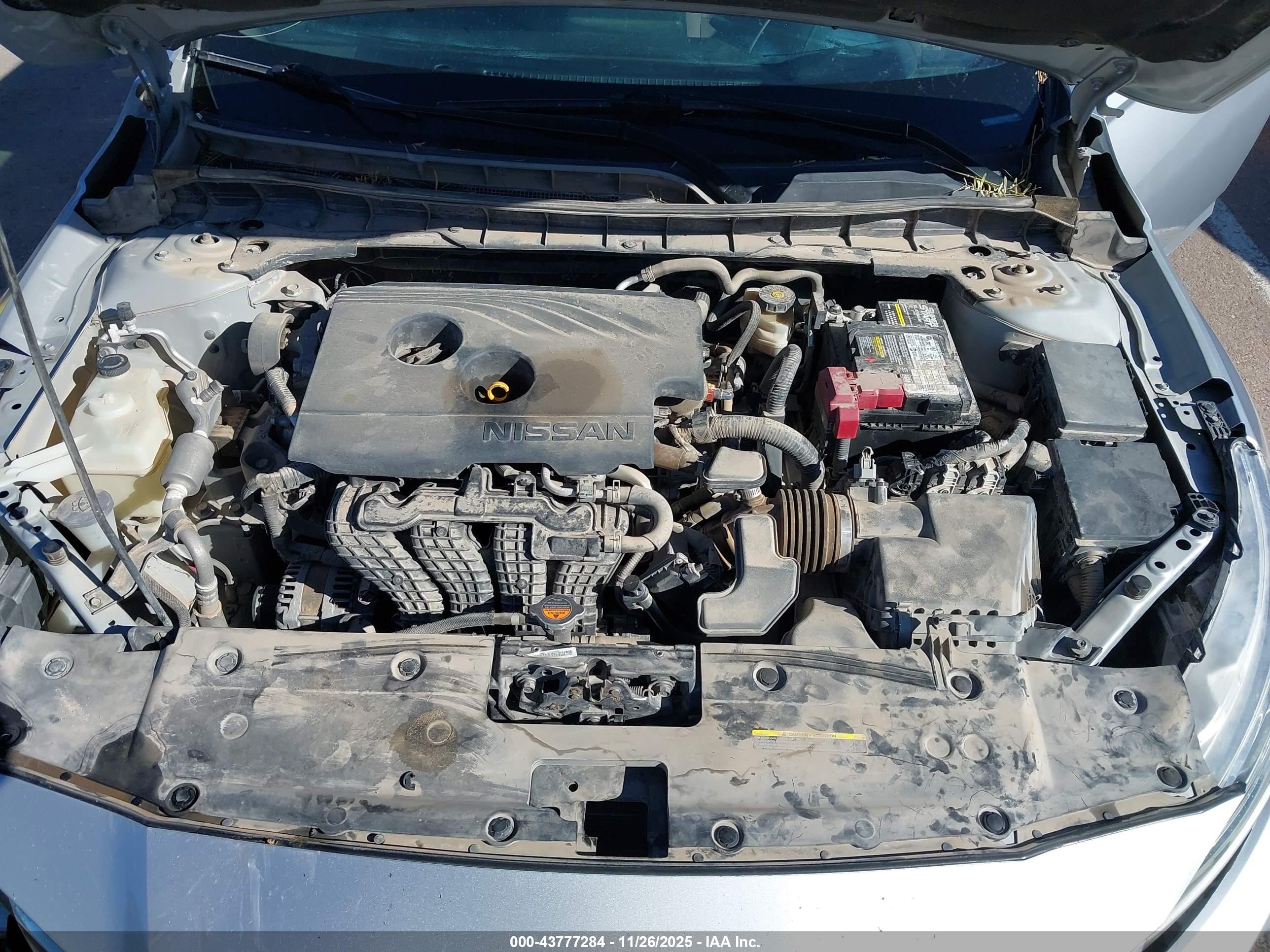 NISSAN ALTIMA image 10