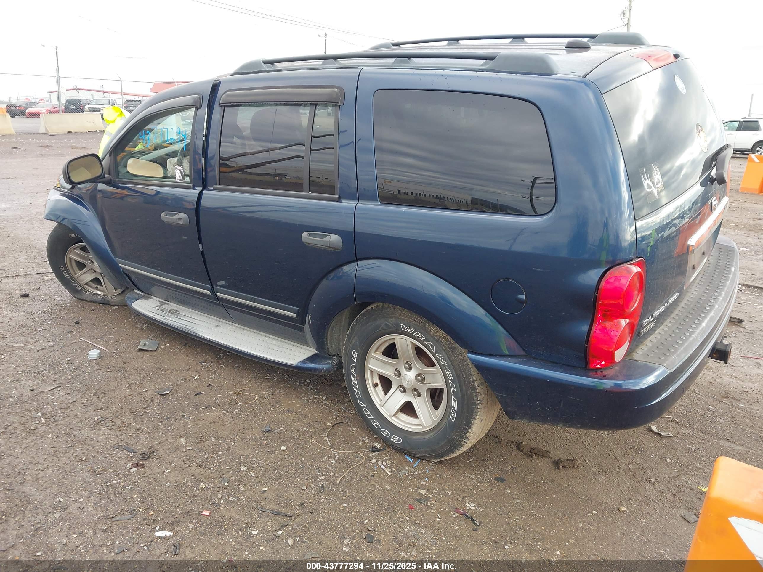 DODGE DURANGO image 3