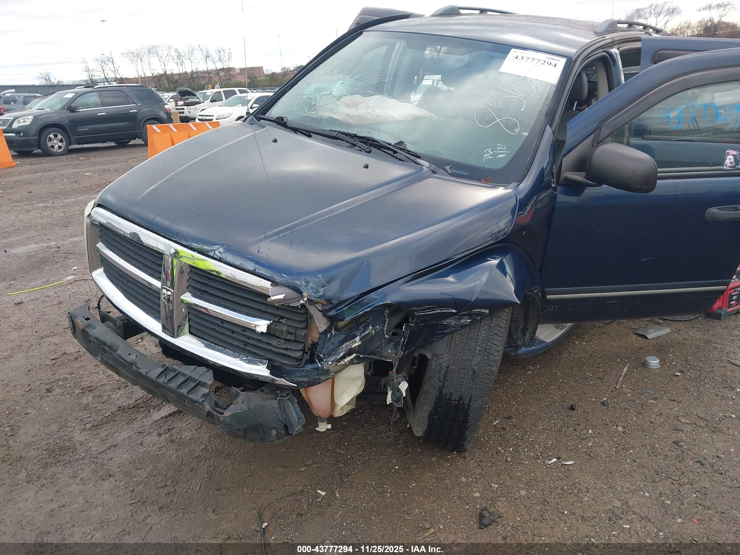 DODGE DURANGO image 6