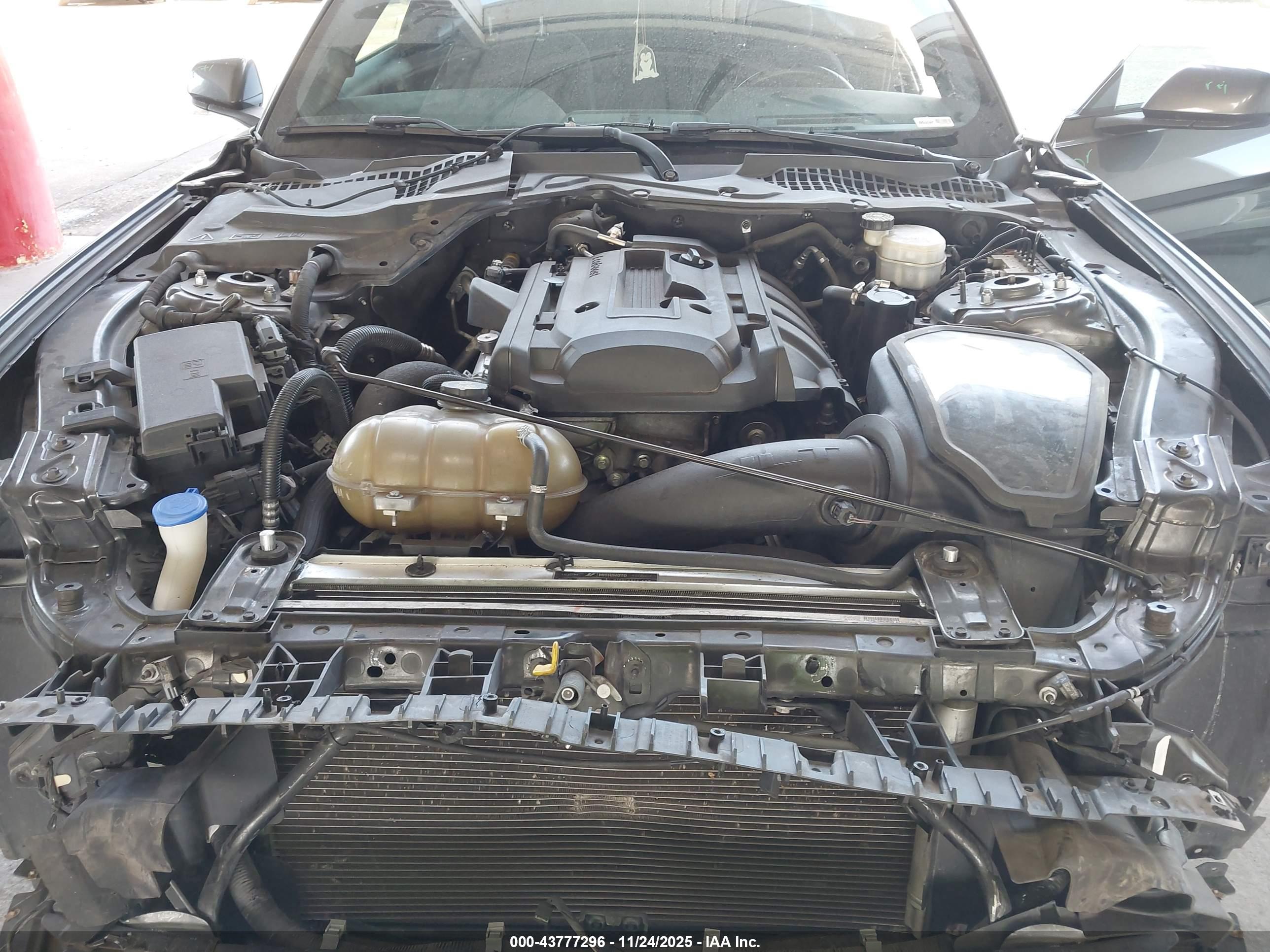FORD MUSTANG image 10
