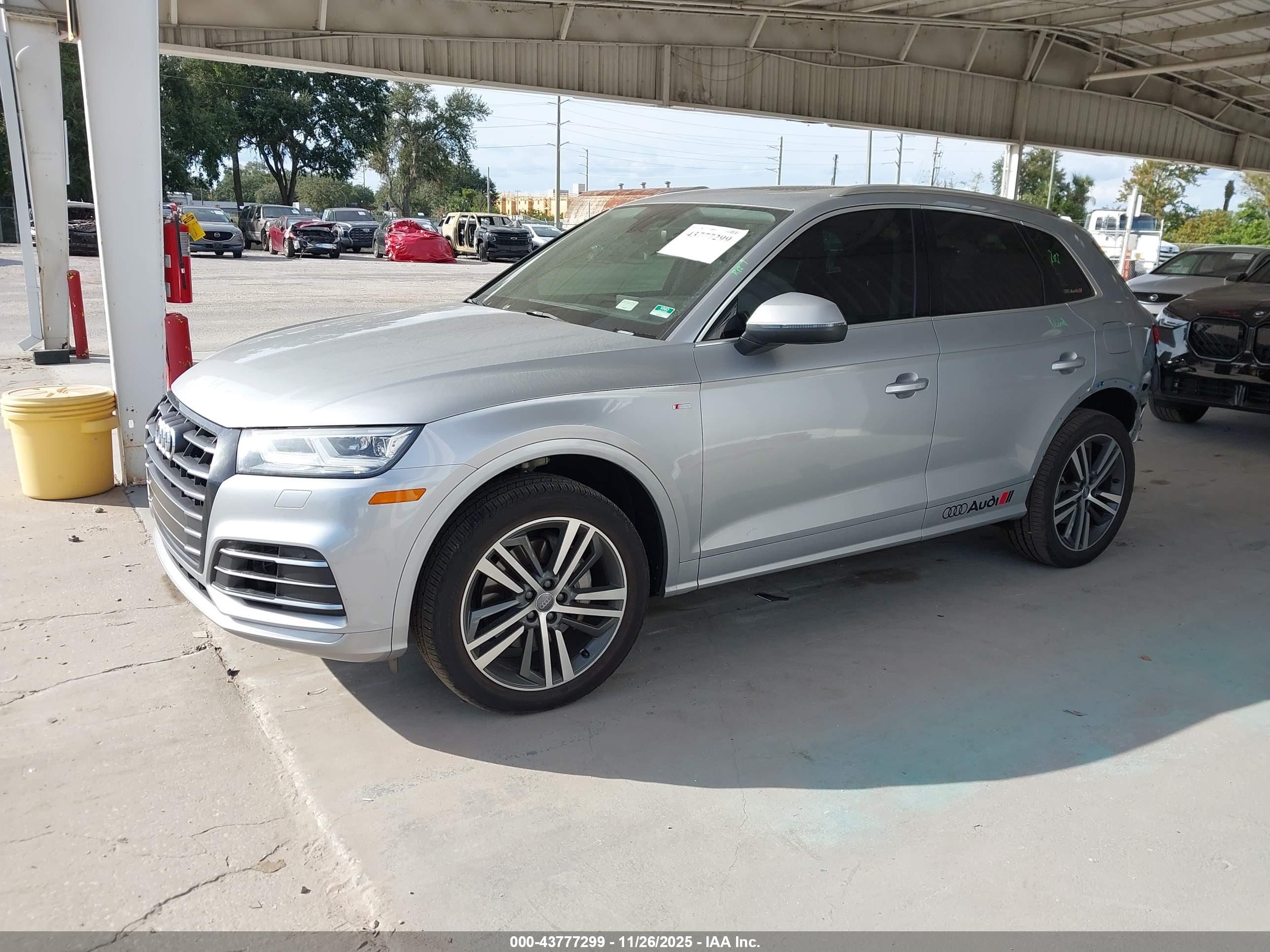 AUDI Q5 image 2