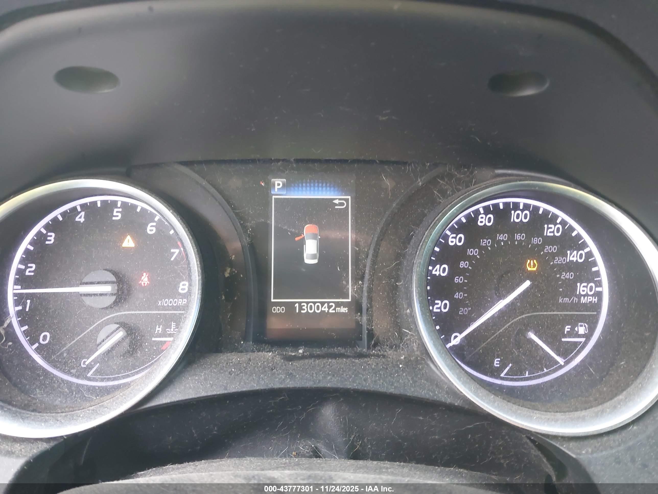 TOYOTA CAMRY image 7