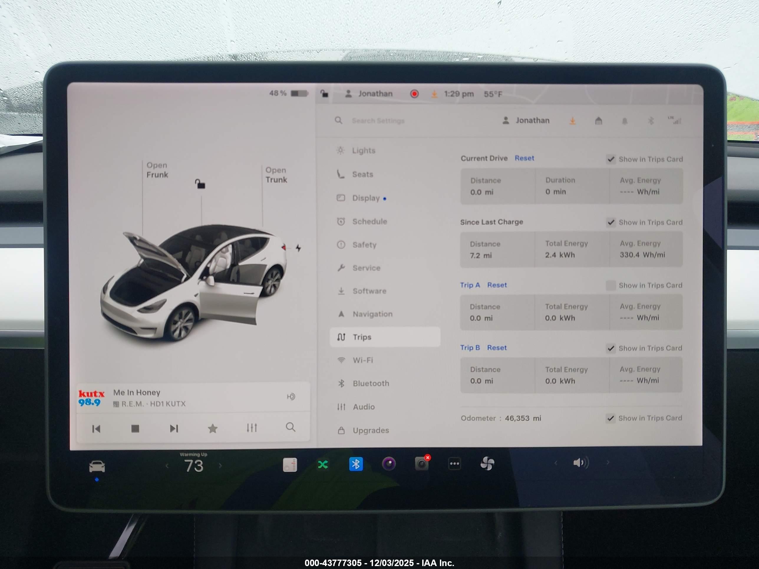 TESLA MODEL image 7