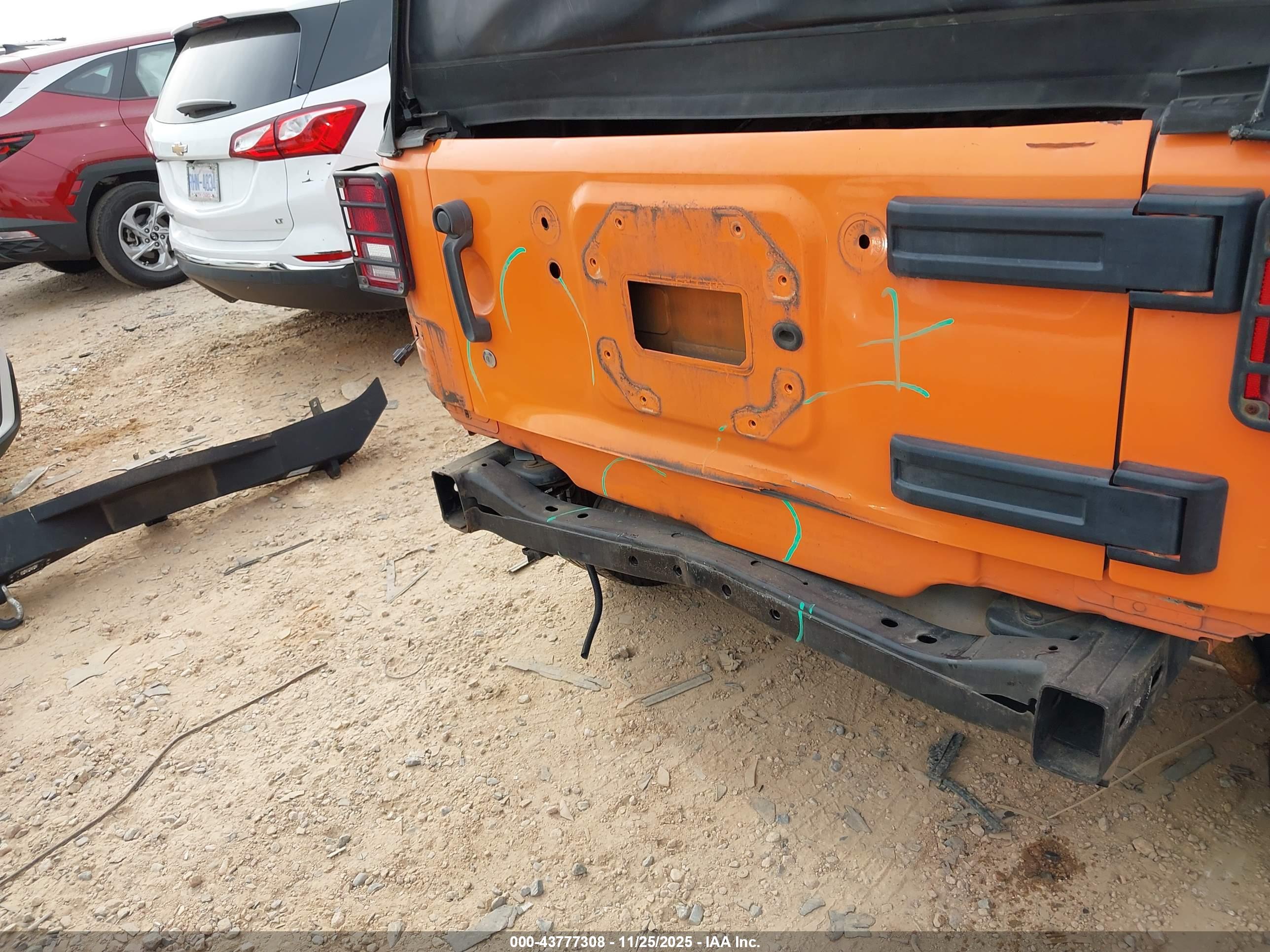 JEEP WRANGLER image 6