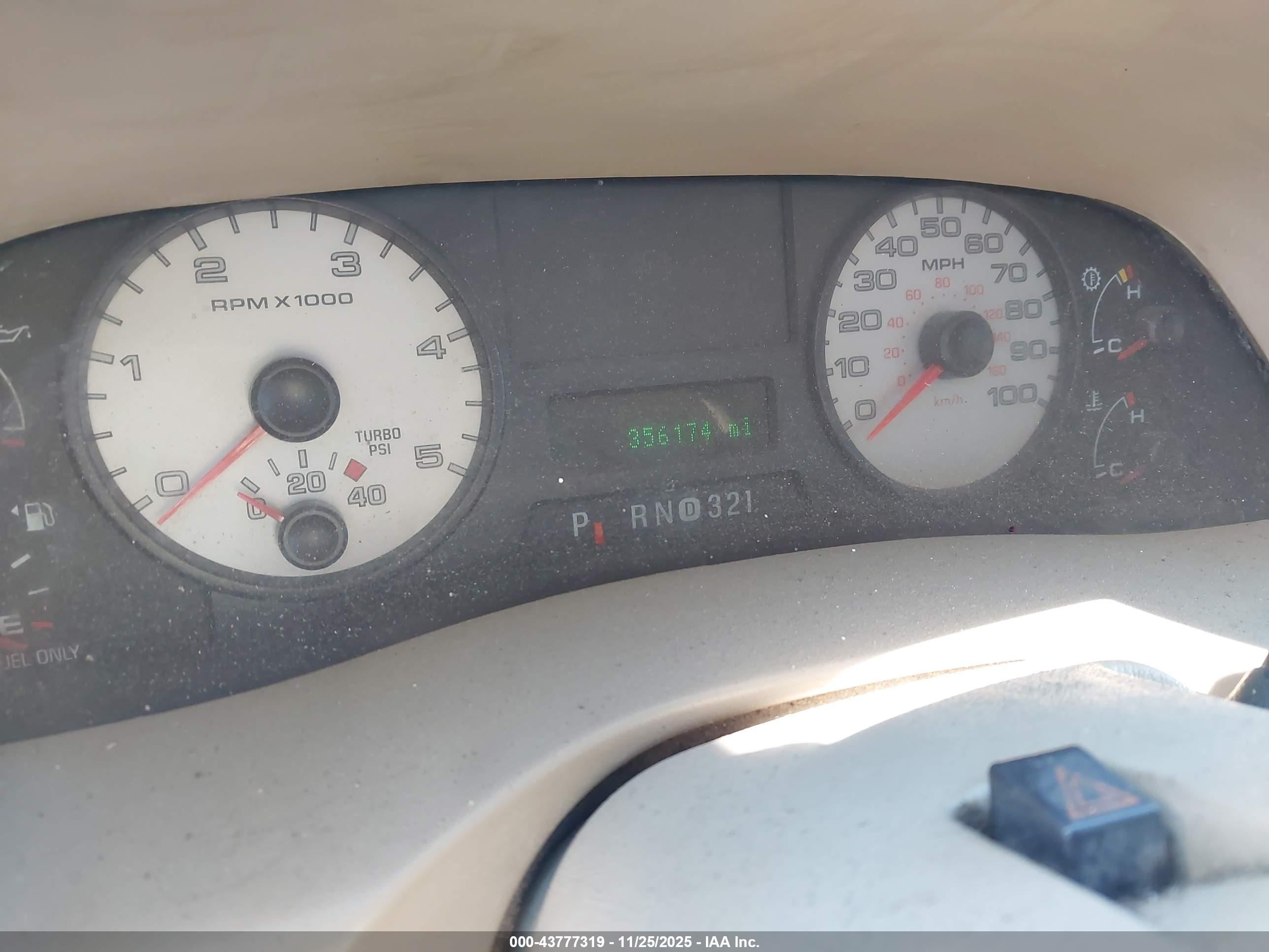 FORD F-250 image 7