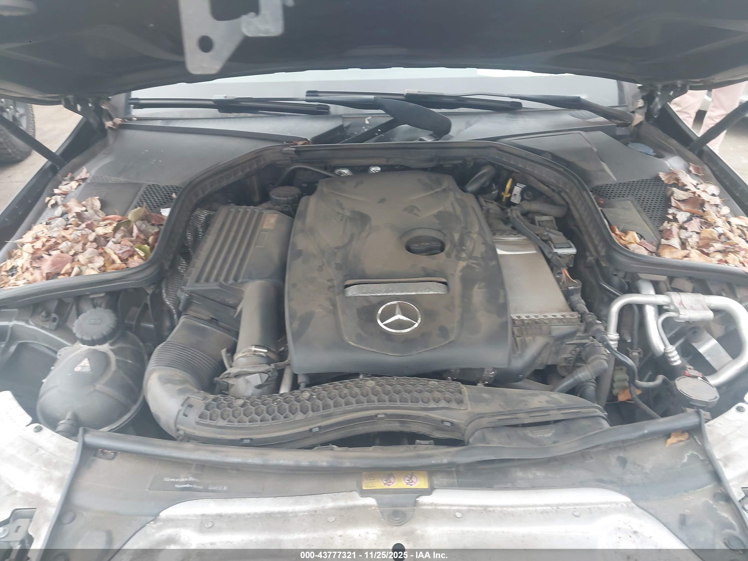 MERCEDES-BENZ C image 10