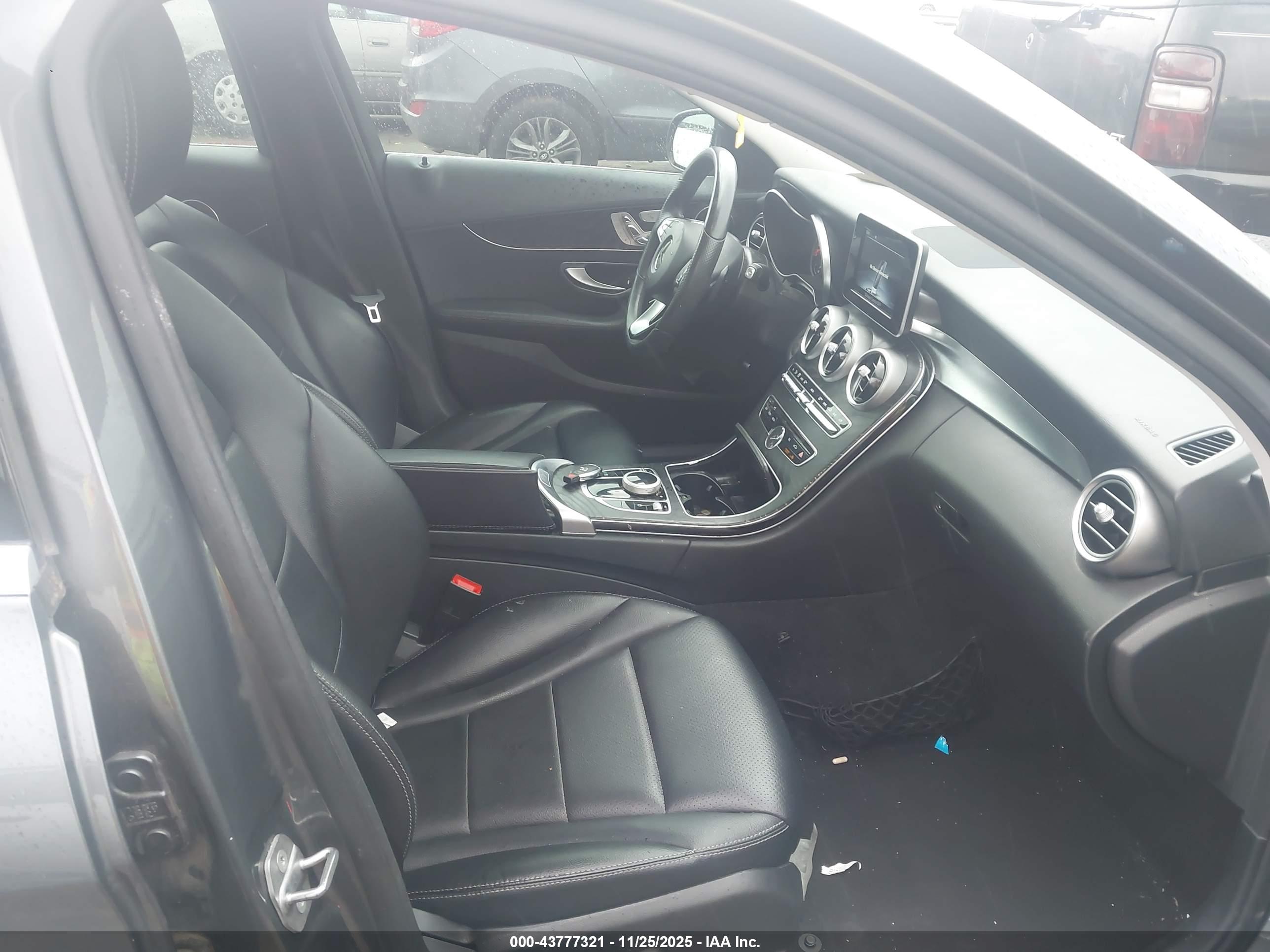 MERCEDES-BENZ C image 5